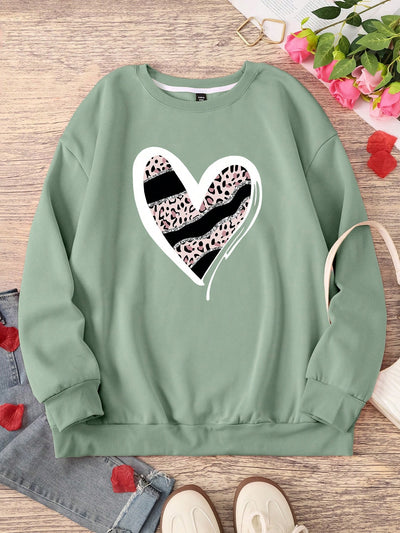 Leopard Heart Print Plus Size Sweatshirt for Women - Cozy Round Neck Long Sleeve Top