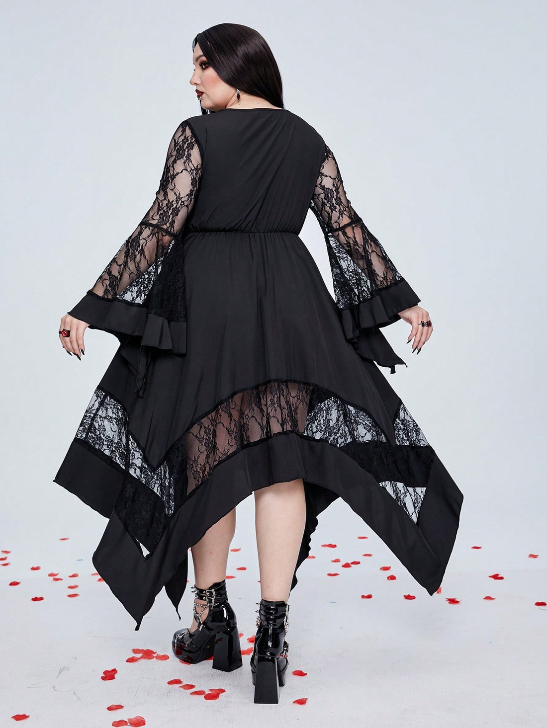 Get ready to rock this Halloween in our Plus Size Dark Punk Rock Bell Sleeve Lace V-Neck A-Line Dress! With its unique design and playful style, you'll stand out at any cosplay event. The bell sleeves and lace details add a touch of elegance to this edgy dress, perfect for a punk-inspired look. Don't miss out on this dress for a spooktacular Halloween!