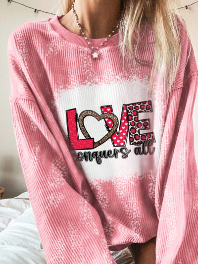 Heartfelt Love: Cozy Valentine’s Day Sweatshirt for a Romantic Touch