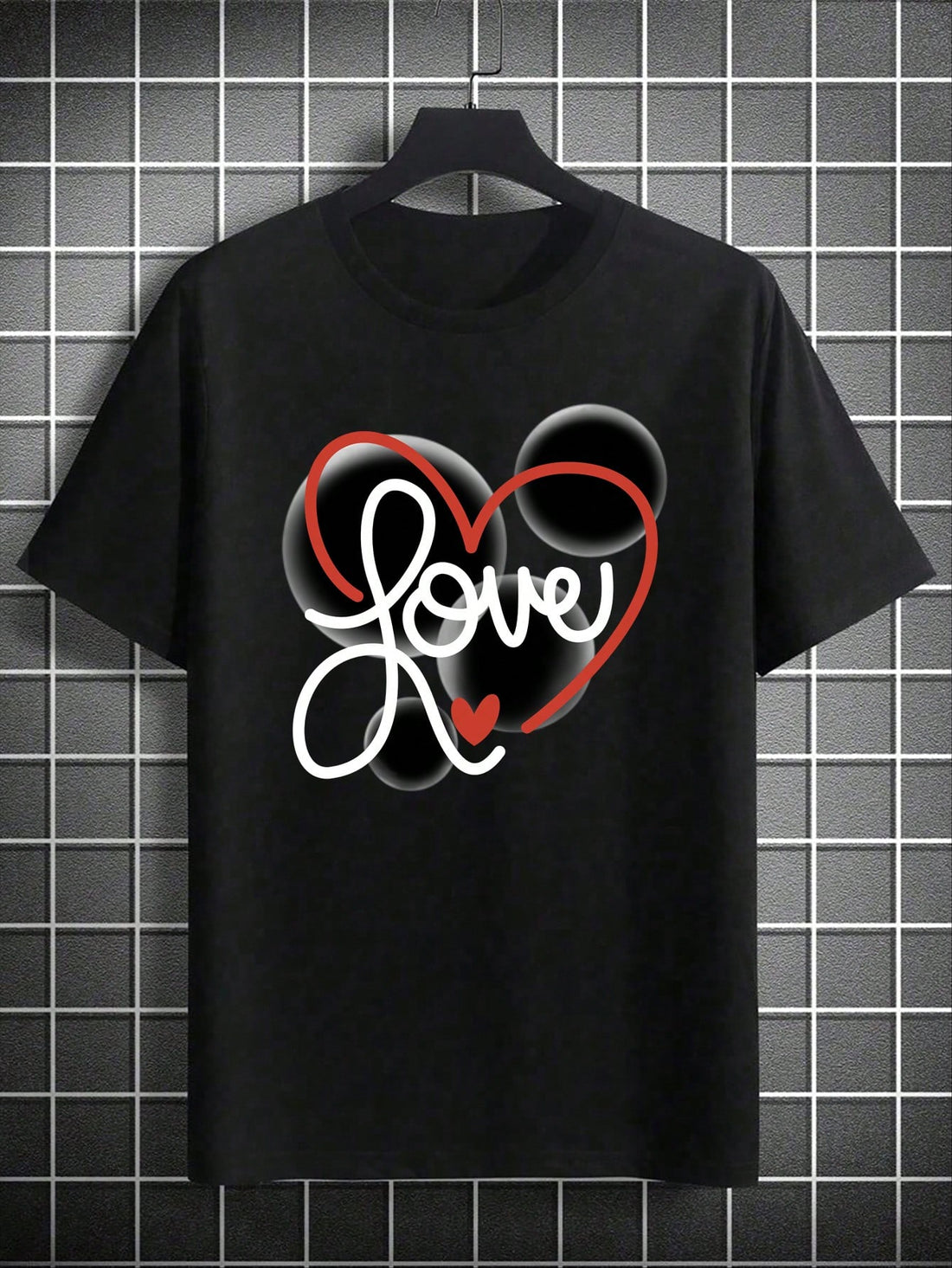 This quirky, fitted short sleeve tee features a playful bubble love design on a soft round neck shirt. Perfect for Valentine's Day, it'll make a bold statement with a touch of humor. Show off your fun side with Manfinity Dauomo's Fitted Bubble Love shirt.