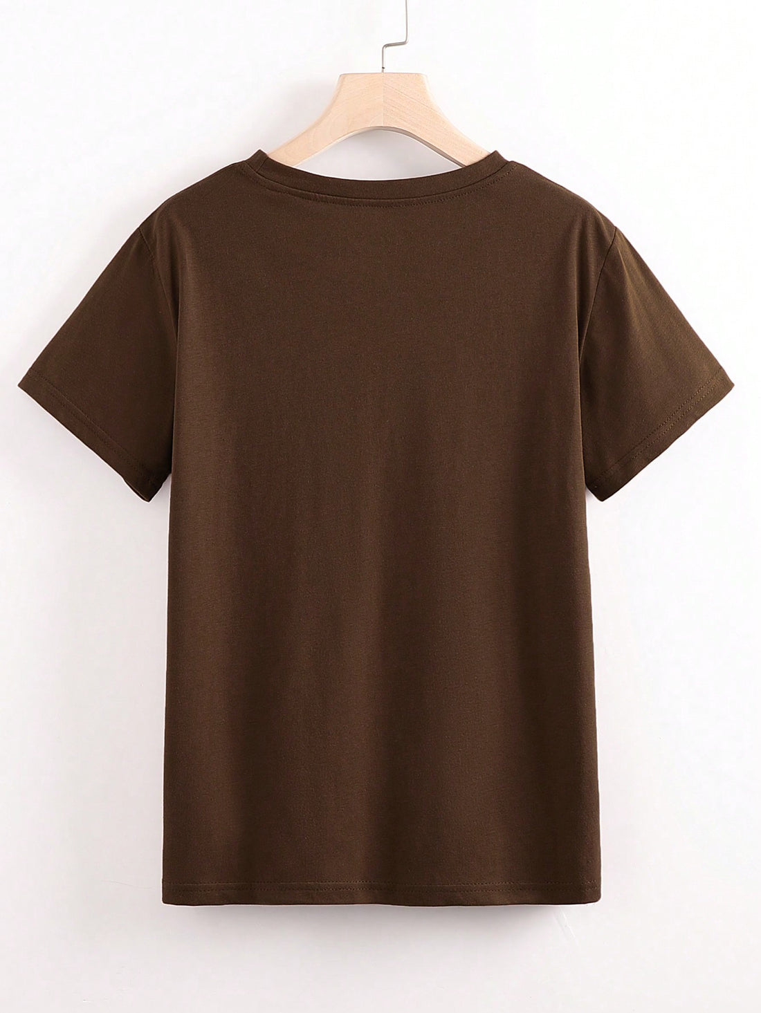 Unleash your wild side with our Chic Minimalist Animal Print T-Shirt! This stylish and comfortable shirt is perfect for everyday wear, giving you the perfect balance of fashion and comfort. Make a statement with this versatile piece that will bring out your unique personality. Let your style roar with our Chic Minimalist Animal Print T-Shirt!