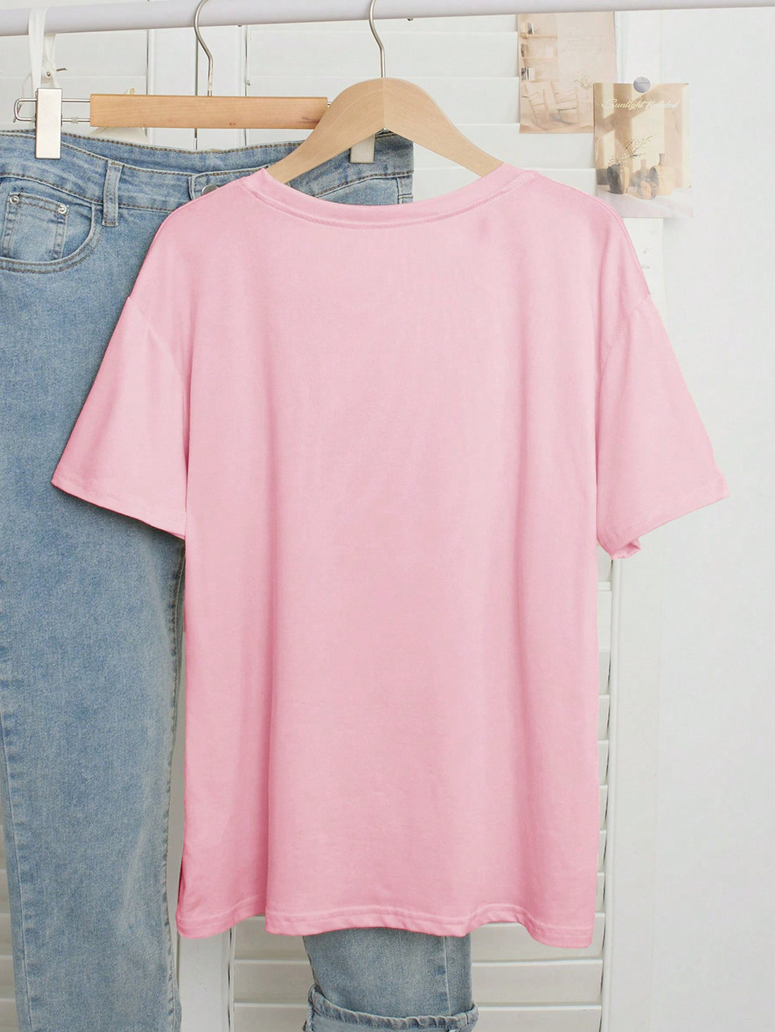 Celebrate Valentine's Day with our Sweetheart T-Shirt featuring a heart cake and bow print. This playful and quirky shirt will bring some fun and humor to your holiday. Made for women, it's the perfect gift for your sweetheart.