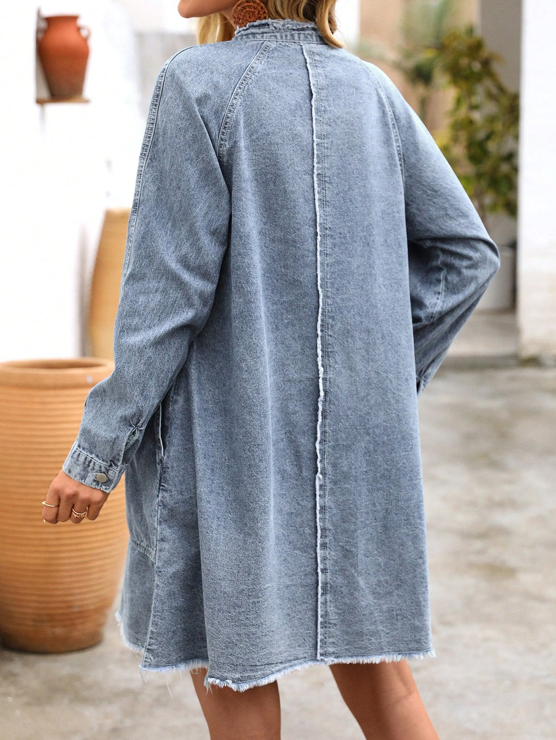 Elevate your everyday look with our Effortless Chic denim dress. Perfect for any occasion, this dress offers both style and comfort. With its casual design, you can achieve an elegant look without sacrificing comfort. Experience effortless elegance with this denim dress.