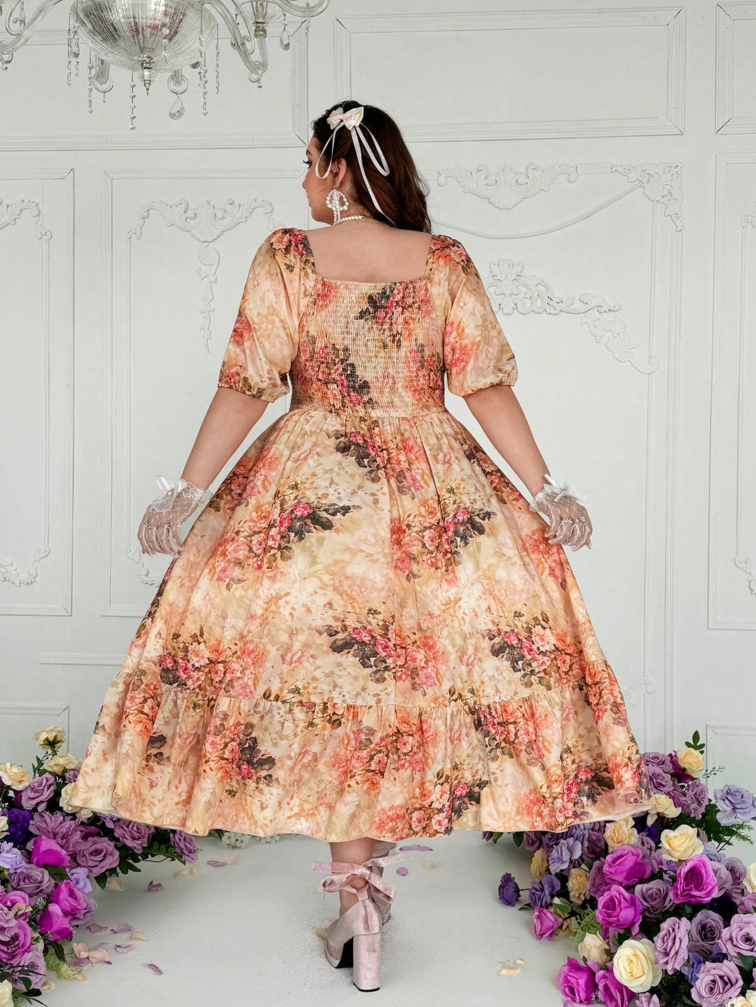 Step back in time with our Plus Size Vintage Print Dress, perfect for casual back-to-school style or everyday wear. The unique vintage print adds a touch of nostalgia, while the relaxed fit ensures comfort all day long. A must-have for the stylish and playful fashionista!