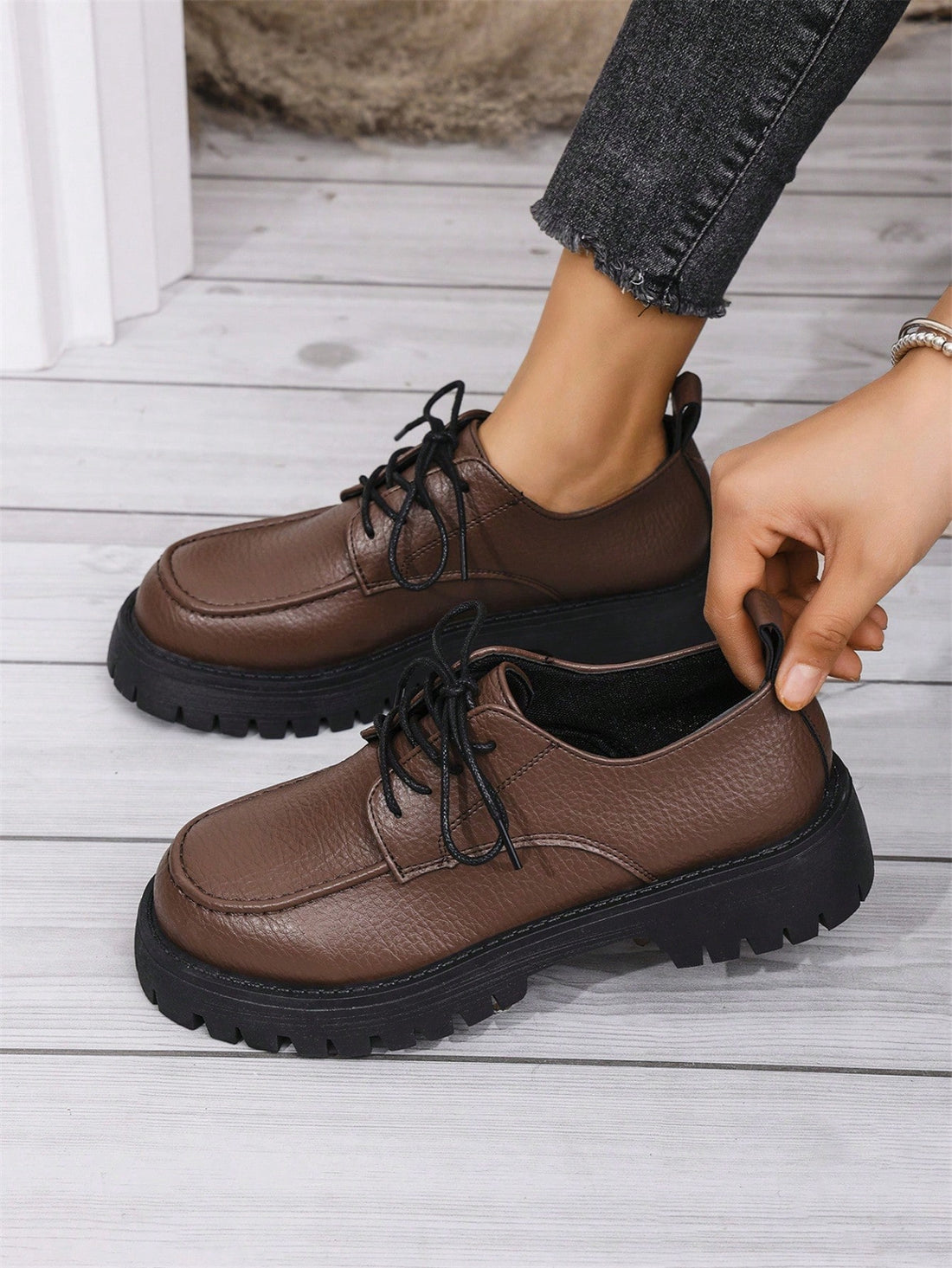 Stay stylish and comfortable all day long with our Chic & Comfortable Slip-On Flats! These flats feature a thick sole for added support and effortless style. Perfect for everyday wear, you'll love the convenience and versatility of these slip-ons.Upgrade your shoe game without sacrificing comfort - these flats are perfect for any occasion!