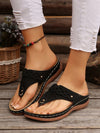 Summer Comfort: Women’s Lightweight Thick Sole Peep-Toe Thong Sandals