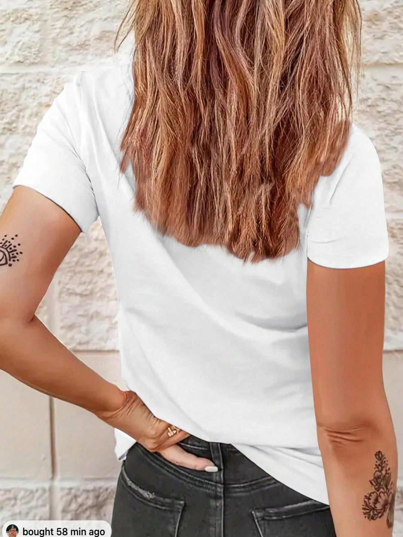 Add some luck to your wardrobe with our Chic Lucky Print T-Shirt. Lightweight and breathable, this fashion piece is perfect for every season. Get ready to make a statement and feel comfortable all day long!