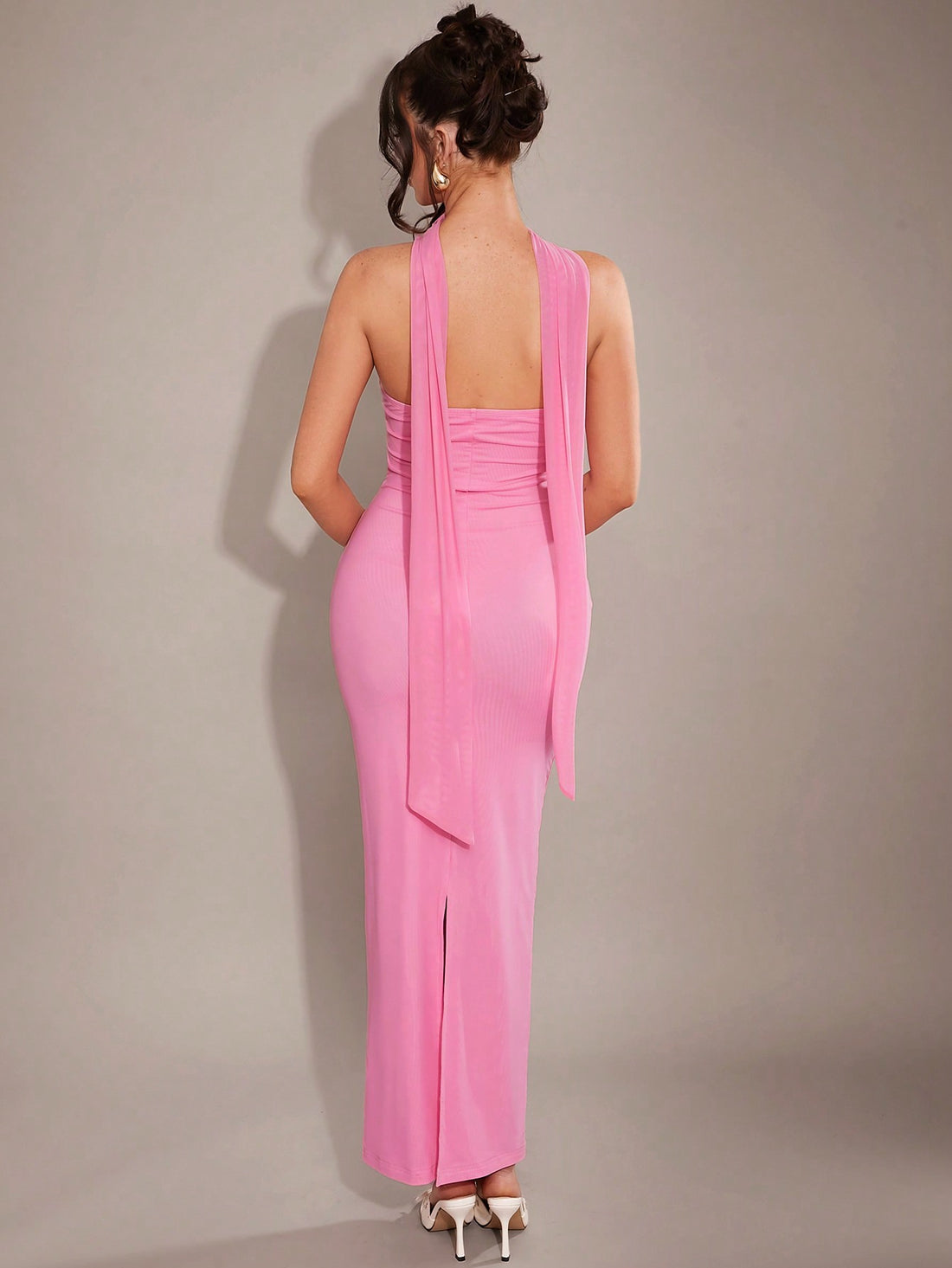 Get ready to turn heads at your next spring party with this elegant strapless bodycon mini dress! Its figure-hugging design will accentuate your curves, while the bow adds a romantic touch. Perfect for special occasions, this dress is a must-have for any fashion-forward individual.