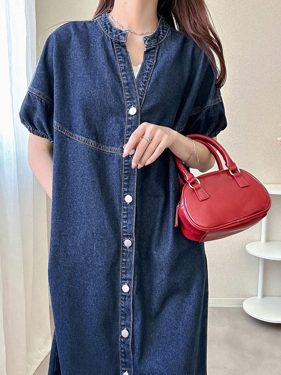 Step out in style with this Chic Puff Sleeve Denim Sundress! Featuring playful puff sleeves and a casual front button design, it’s perfect for sunny days and spontaneous adventures. Lightweight denim keeps you comfy while the flattering silhouette adds a fun, flirty vibe to your look. Dress it up or down for effortless charm wherever you go!
