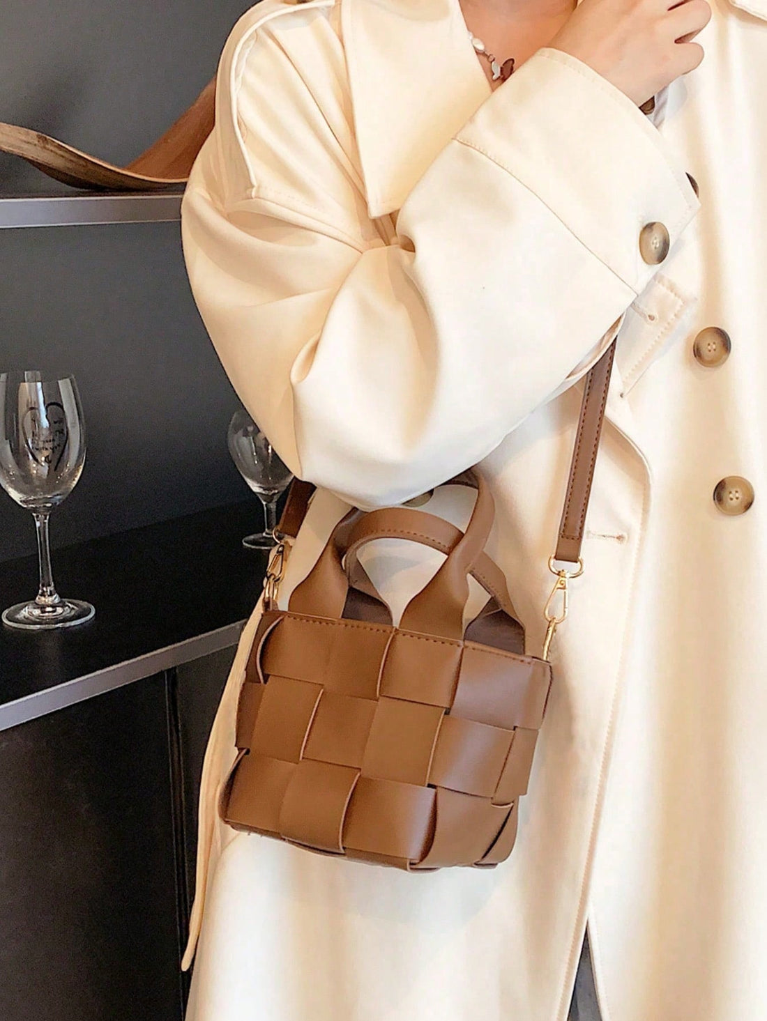 Add a splash of fun to your outfit with this Trendy Braid Handle Crossbody Bag. Crafted from lightweight PU leather, it’s perfect for hands-free adventures without the bulk. The braided handle adds a stylish twist, making it your go-to travel companion that’s as playful as it is practical.