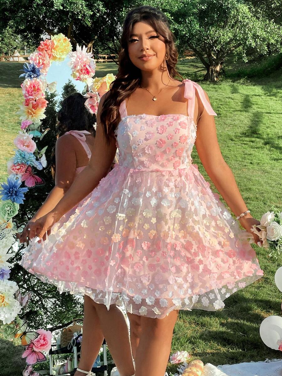 Step into charm and comfort with this Elegant Plus Size Jacquard Organza A-Line Dress. Its delicate jacquard organza fabric adds a touch of sophistication, while the playful bowknot details bring a flirty twist. Designed to flatter every curve, this dress combines elegance with a fun, confident vibe perfect for any special occasion.