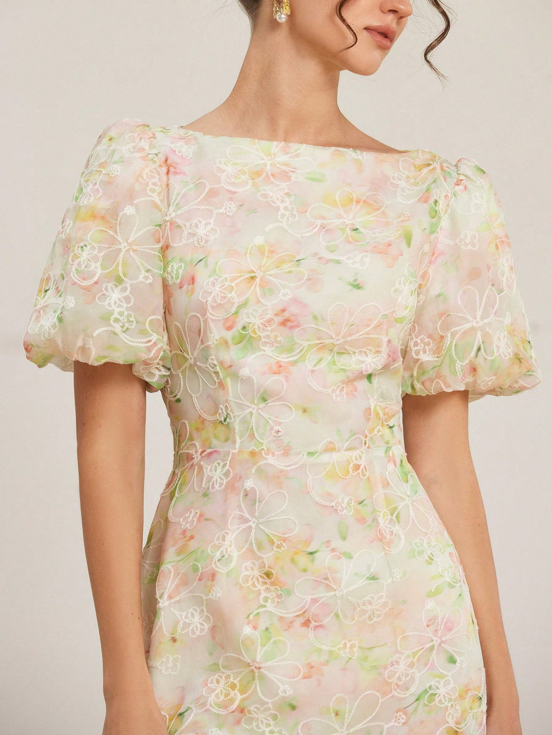 Add a pop of color to your wardrobe with our Colorful Tie-Dye dress! This bodycon mini dress features unique jacquard floral patterns and playful puff sleeves. Perfect for any vintage romantic or wedding season event. (Time to tie-dye for!)