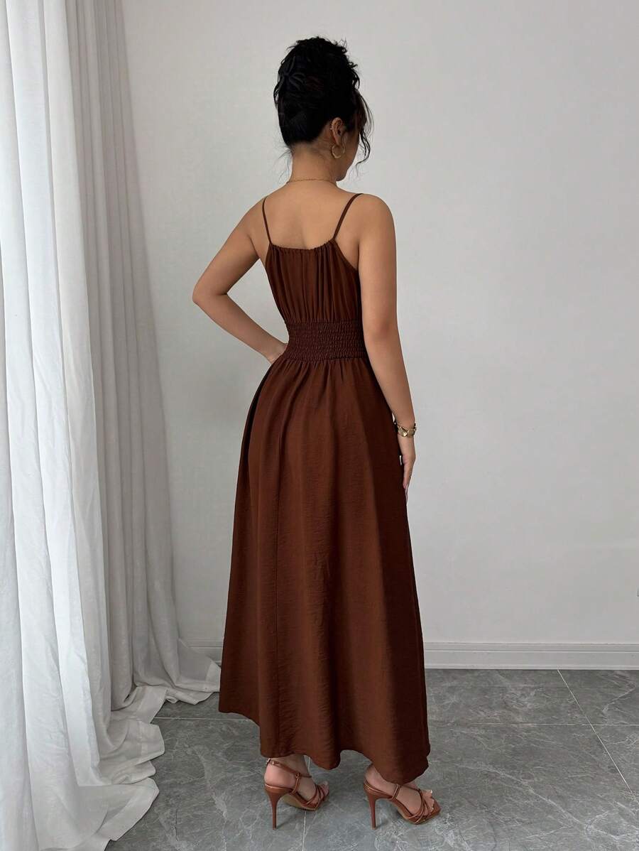 This coffee-colored linen swing dress brings playful charm to your warm-weather wardrobe. Featuring a cute bowknot detail and airy fabric, it keeps you cool while turning heads. Perfect for sunny days when effortless style meets comfy vibes. Slip into this dress and let your spring and summer adventures begin!