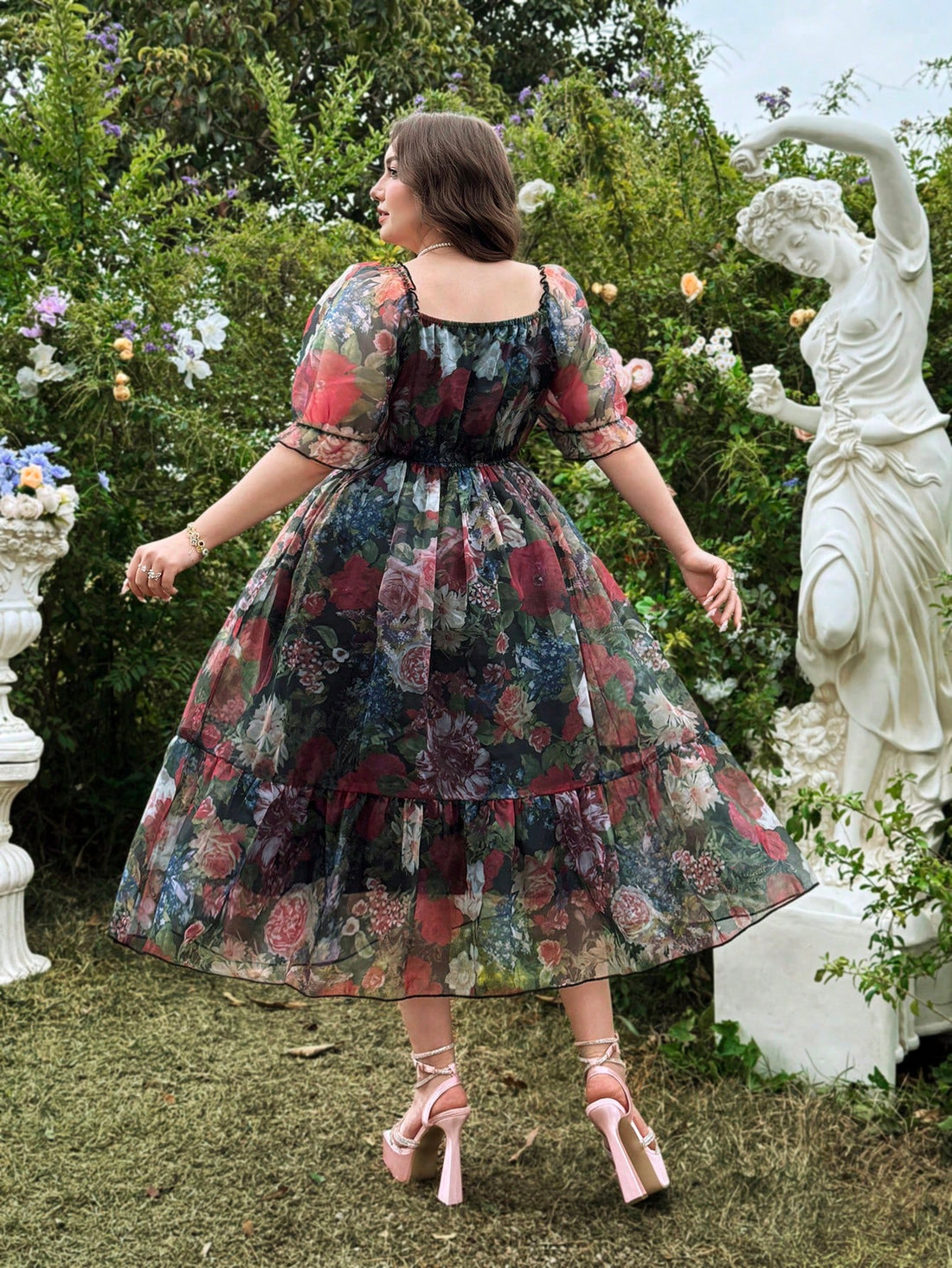 Get ready to strut your stuff this Spring and Summer in our Elegant Plus Size Off-Shoulder Organza Dress! Perfect for vacation, this dress is made with high-quality organza for a comfortable and breathable fit. Show off your curves and stay cool in style with this must-have dress.