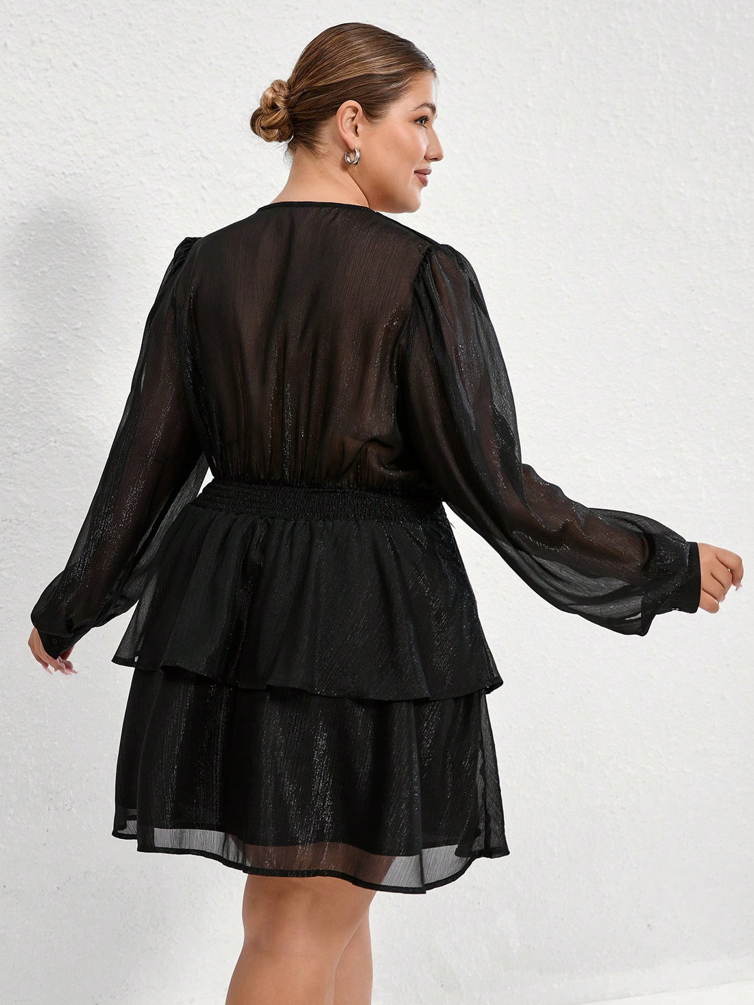 Embrace your curves with this playful French-inspired wrap dress featuring a flattering V-neck and a charming ruffled hem. The elastic waist ensures a comfy fit that moves with you, making it perfect for twirling through sunny afternoons or cozy evenings. Effortlessly romantic and designed to celebrate your shape, this dress adds a touch of whimsy to any wardrobe.