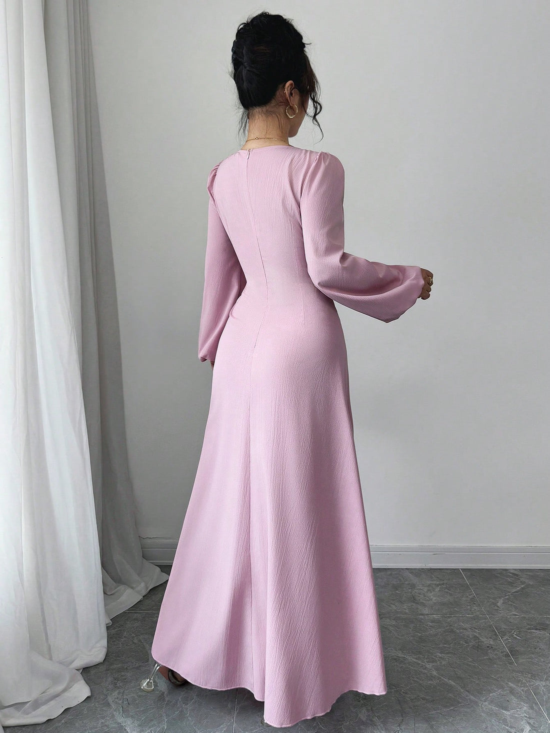 Twirl into the season with this eye-catching red dress that's ready to make memories! The beaded texture adds a playful pop to your wardrobe, while the classic crew neck keeps things comfortably chic. This woven wonder moves with you from garden parties to sunset strolls, making it your go-to piece for those "what should I wear?" moments this spring and summer.