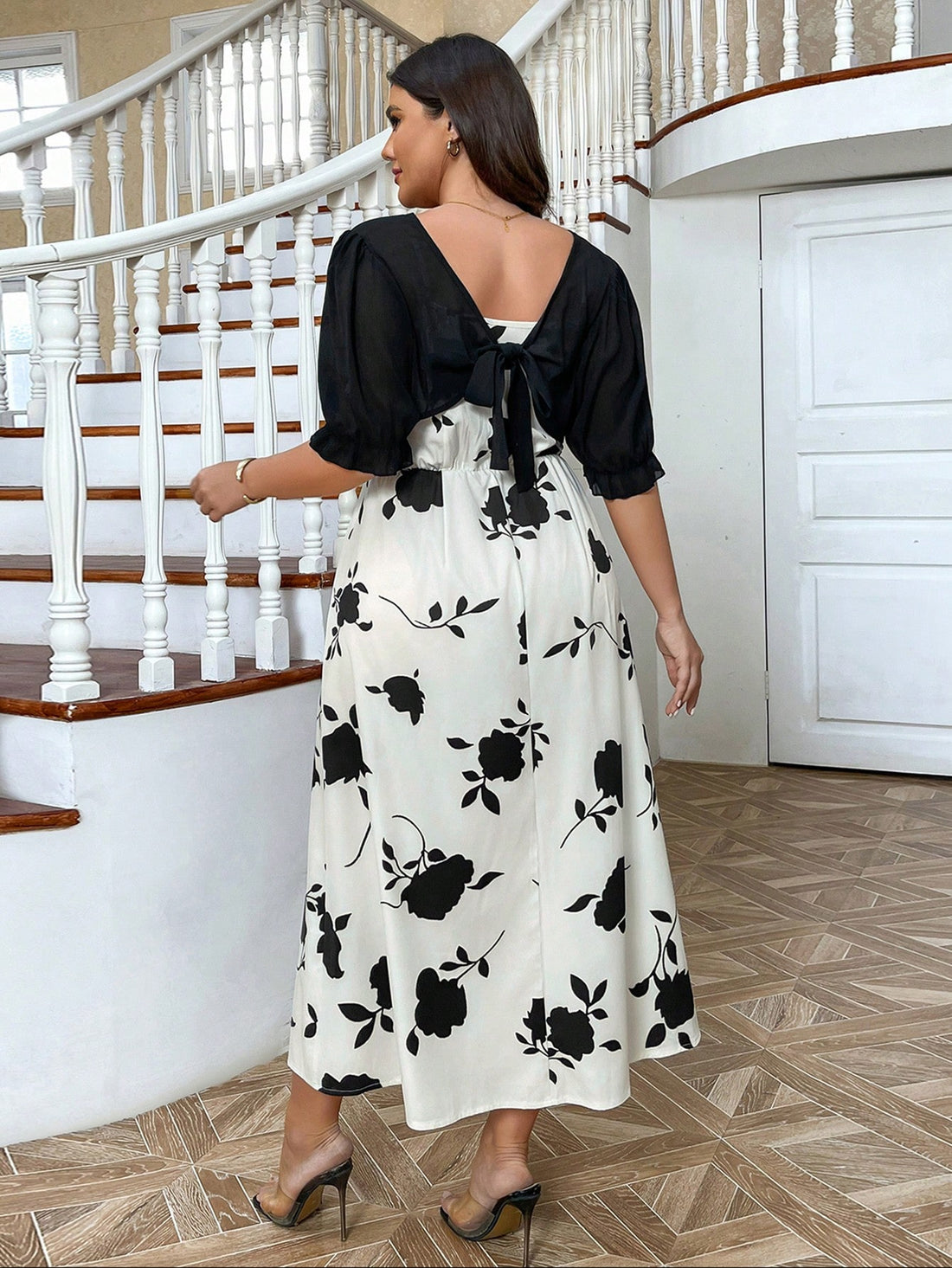 Step out in style with this Chic Plus Size Bowknot Waist Contrast Ruffle Dress paired perfectly with a slimming jacket. The playful bowknot accentuates your waist, while the contrasting ruffles add a flirty touch. Designed to flatter your figure, the matching jacket offers a sleek silhouette that elevates your look for any occasion. Embrace confidence and charm effortlessly with this lively and elegant outfit.