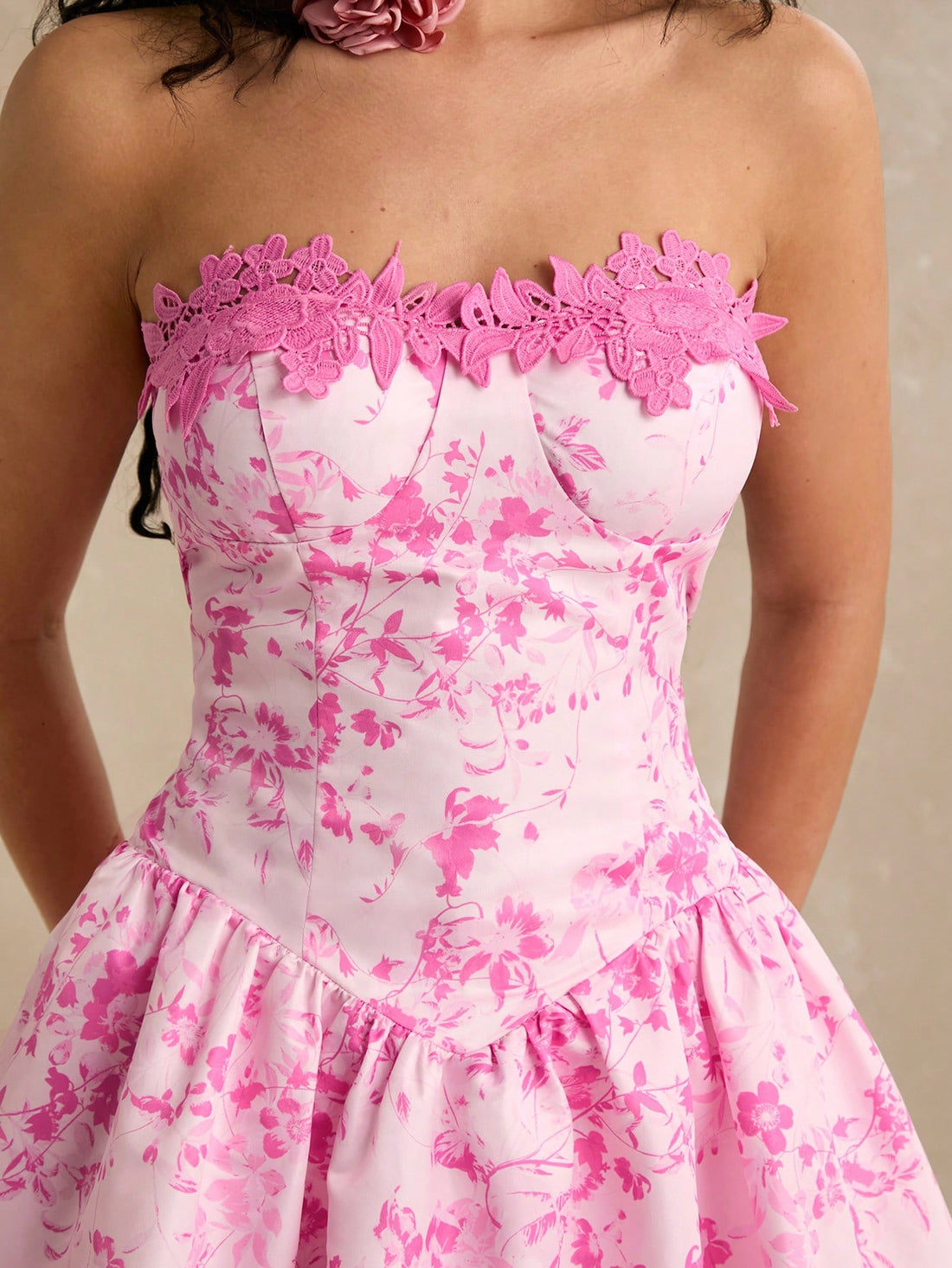 Step into sunshine with this playful mini dress featuring a delicate floral print and charming lace trim. Perfect for romantic summer days and holiday escapes, its light fabric and flirty cut keep you cool and carefree while turning heads wherever you go. Embrace effortless style and make every moment a little more magical.