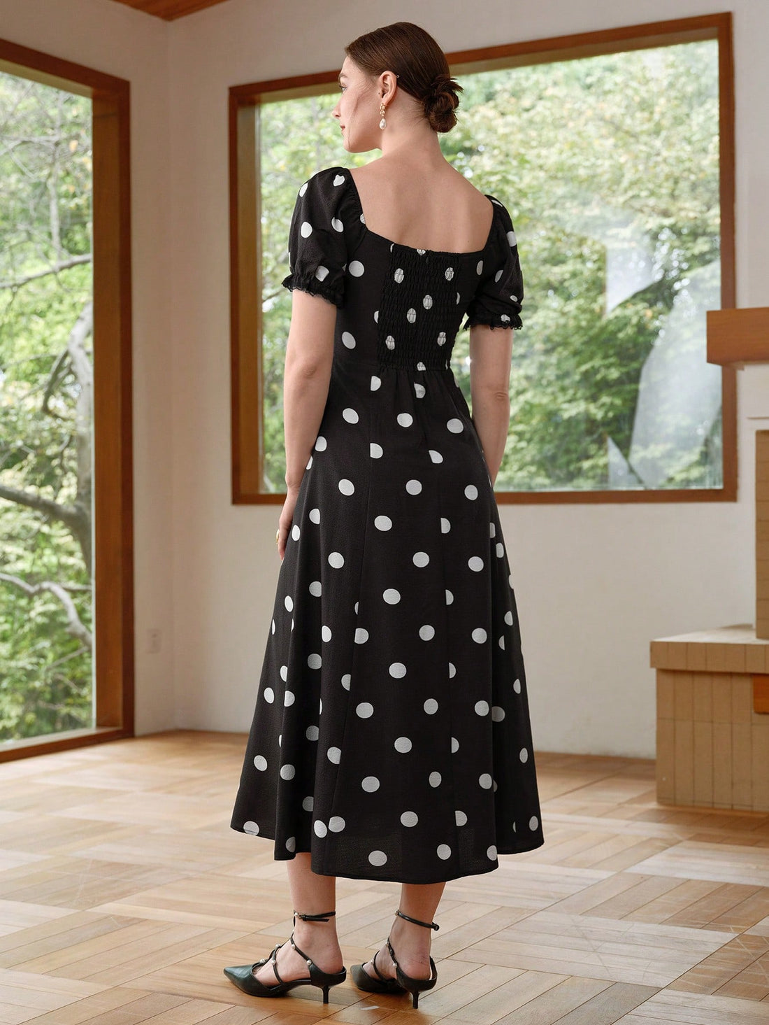 Upgrade your formal wear game with this Elegant Puff Sleeve Polka Dot Floral Dress. Its stylish and fitted design showcases playful polka dots and delicate florals, while the puff sleeves add a touch of elegance. Perfect for any occasion, this dress will surely make you stand out in a crowd.
