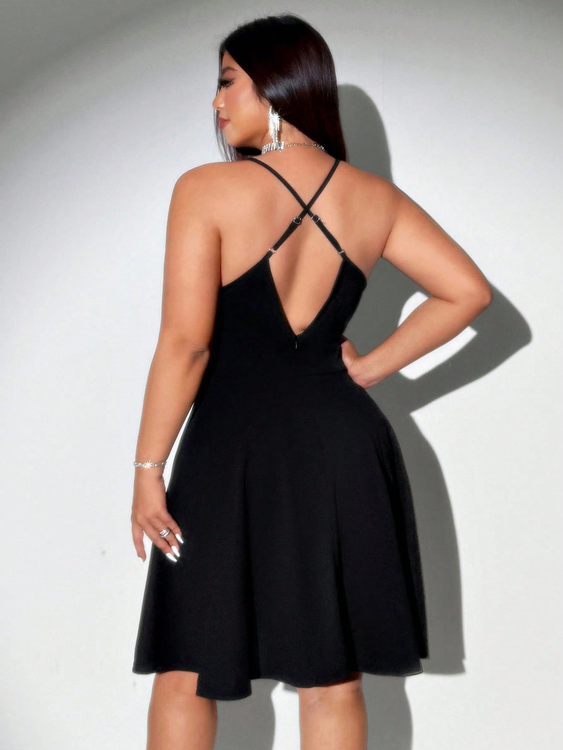 Step into charm and confidence with this Plus Size Refined Pearl Dress. Its sleek slip design hugs your curves gracefully, while delicate pearl accents add a touch of sparkle and sophistication. Perfect for turning heads at any event, this dress blends elegance with a playful twist to keep you feeling fabulous all day or night.