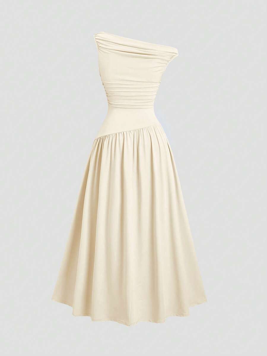 Step into sunshine with this Elegant Sleeveless Pleated Dress, designed to flatter your silhouette with a slim fit that dances with every breeze. Perfect for casual spring and summer days, its playful pleats add a touch of whimsy while keeping you cool and comfortable. Whether you're out for brunch or a stroll in the park, this dress brings effortless charm to your warm-weather wardrobe.