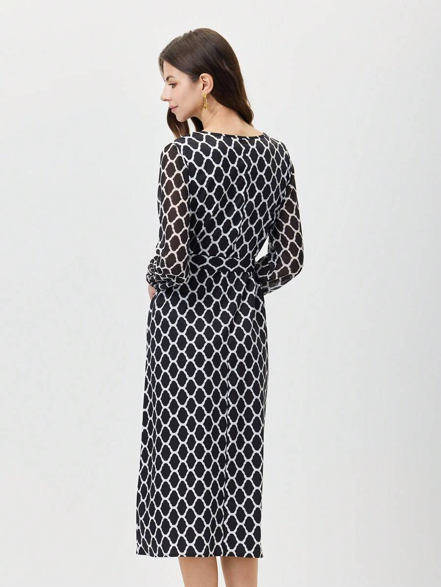 Stay classy and comfortable in our Elegant Black Midi Dress. Perfect for teachers and business casual attire, this dress exudes professionalism and style. Don't sacrifice fashion for function with this versatile and chic piece.