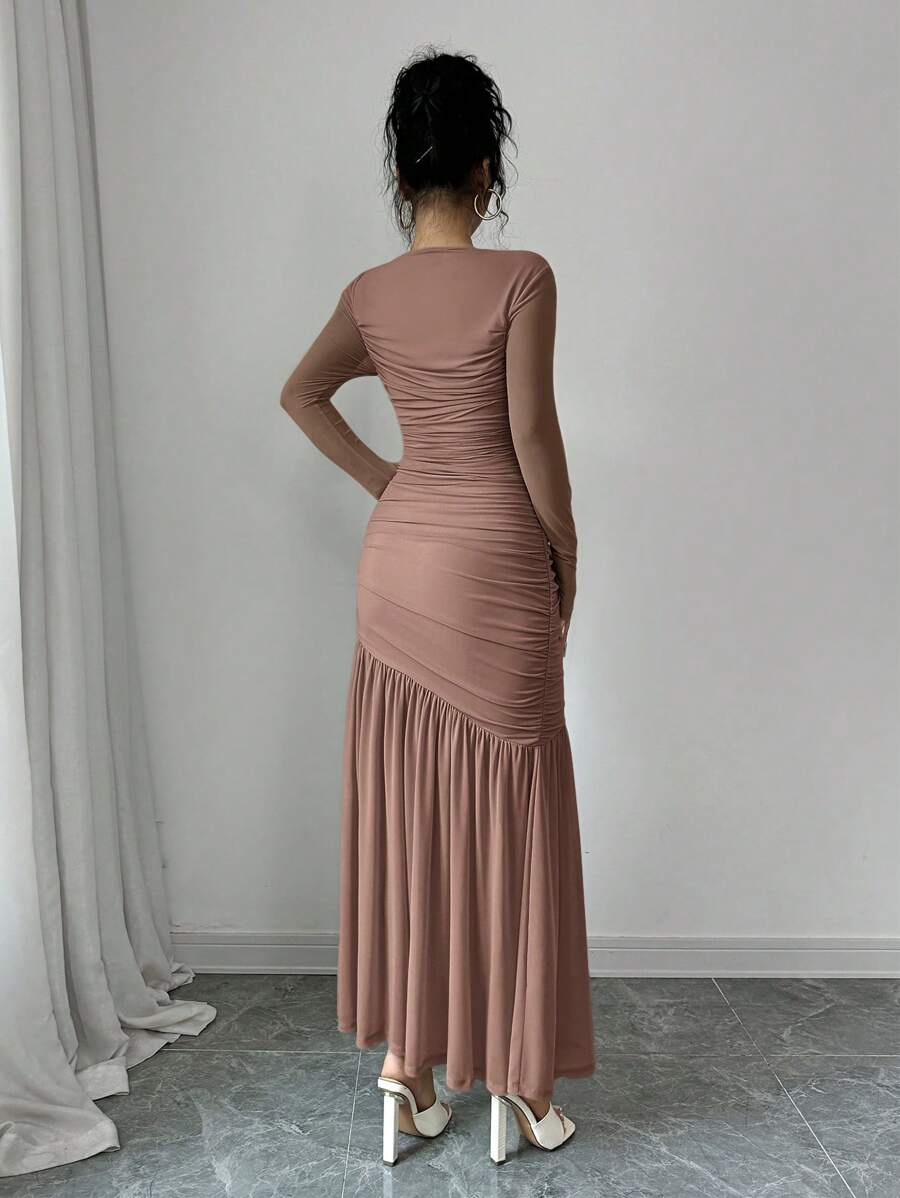 Elevate your fall wardrobe with this Chic Autumn Women's Mesh Long Sleeve Dress, a sophisticated choice for work, school, and everyday elegance. Designed with delicate mesh long sleeves and a flattering silhouette, this dress blends timeless style with modern comfort, making it an ideal outfit for teachers, office professionals, and women who appreciate polished fashion.
