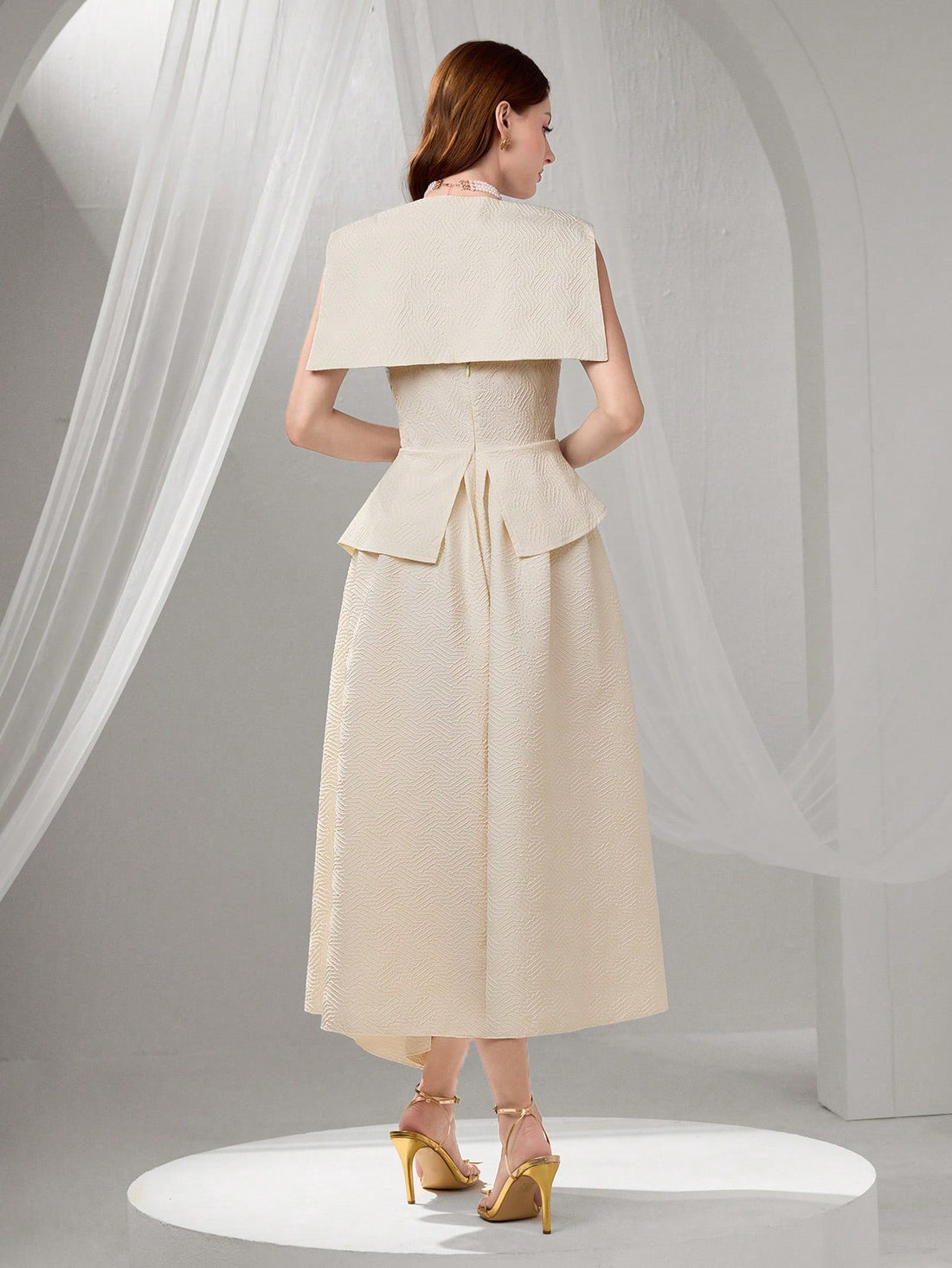 Turn heads at your next celebration in this stunning sleeveless summer party dress! Designed with elegance in mind, this versatile piece transitions seamlessly from graduation ceremonies to prom nights and beyond. The flowing silhouette flatters every figure while keeping you cool and comfortable throughout the festivities. Whether you're dancing the night away or posing for photos, this dress delivers that perfect blend of sophistication and fun. Make your special moment unforgettable with a look that's as