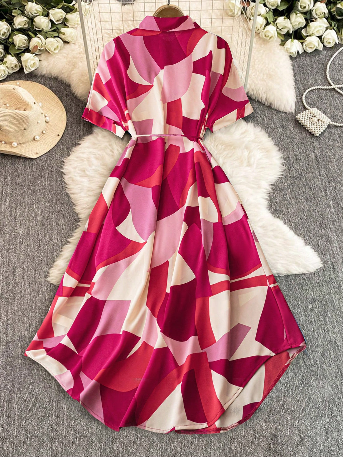 Step into summer with this playful plus size short sleeve dress designed for effortless style and comfort. Its breezy fabric and relaxed fit keep you cool and confident all day long, while the casual design makes it perfect for anything from brunch dates to beach strolls. Embrace easygoing charm and feel fabulous wherever you go!