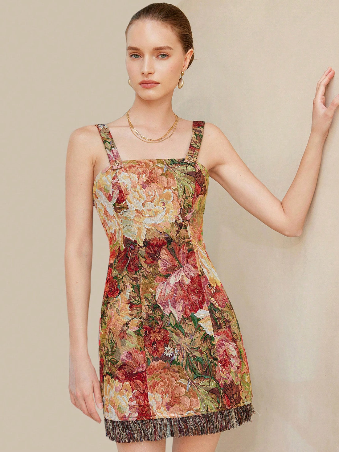 Step into summer with the Elegant Aveloria Rosie Retro Jacquard Floral Dress! This playful dress features a charming floral jacquard pattern and a fun tassel hem that dances with every step. Perfect for sunny days and breezy evenings, it blends vintage vibes with modern flair to keep you looking effortlessly stylish and feeling cool all season long.