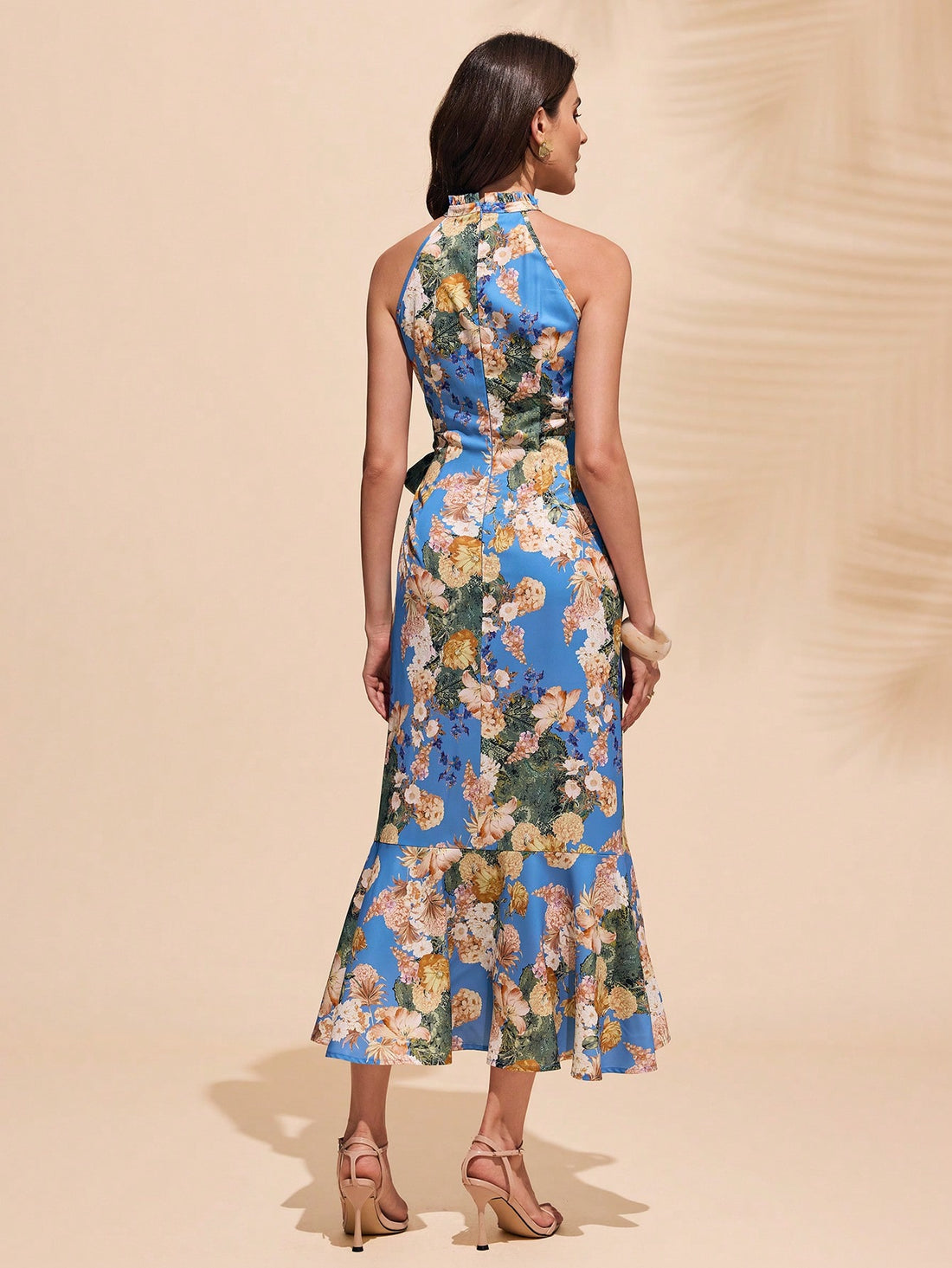Get ready to turn heads in this Chic Summer Floral Print Dress! With its elegant style, this dress is perfect for any occasion. The vibrant floral print adds a touch of fun to a classic design. Make a fashion statement with this dress and feel confident all summer long!