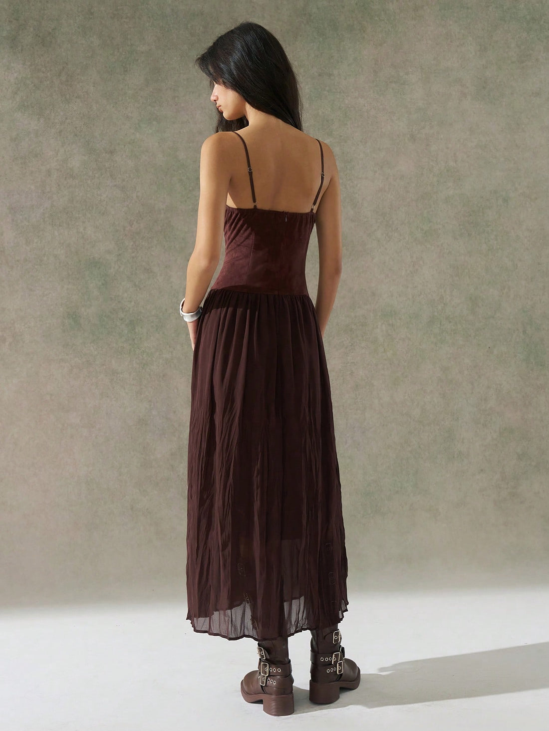 Step out in style with this Chic Solid Color Ruffled Hem Cami Midi Dress! Its playful ruffled hem adds a flirty twist to a sleek, solid color design, perfect for turning heads wherever you go. The comfy midi length and delicate cami straps make it an effortless choice for sunny days or lively nights. Dress it up or down and let your fun, trendy side shine!