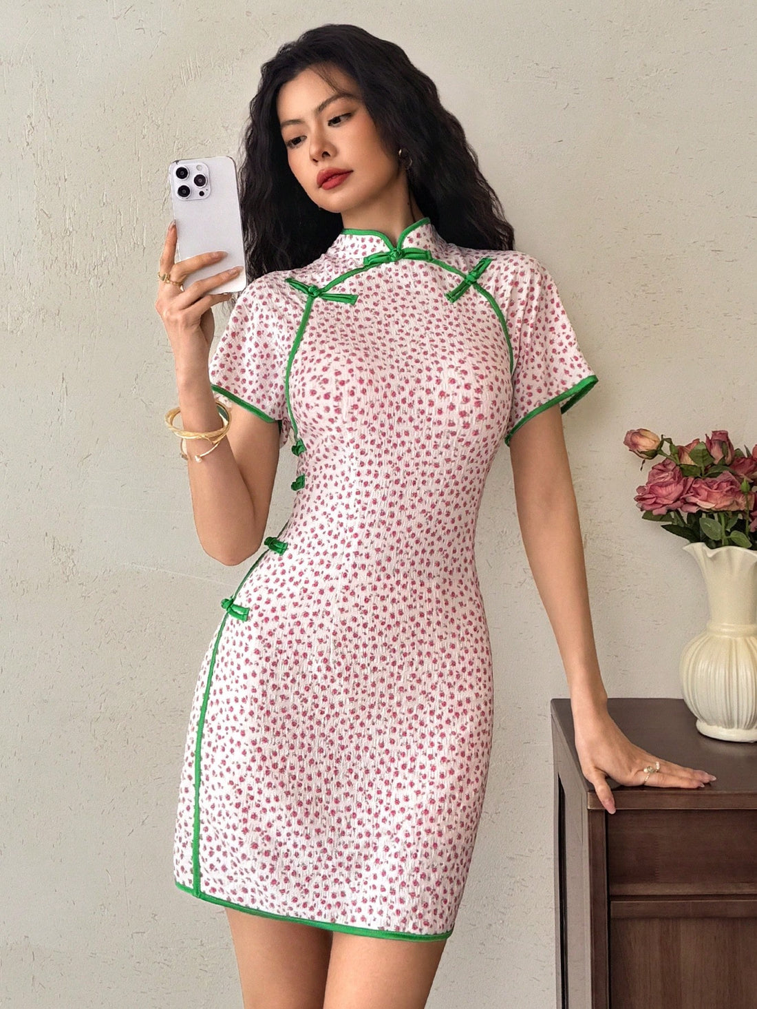 Step into sunshine with this Elegant Ditsy Floral Mini Dress, your new go-to for summer fun and birthday celebrations. Its playful floral pattern and flirty mini length bring lively charm to any casual outing, while the lightweight fabric keeps you cool and comfortable all day long. Embrace effortless style that’s as bright and cheerful as your mood!