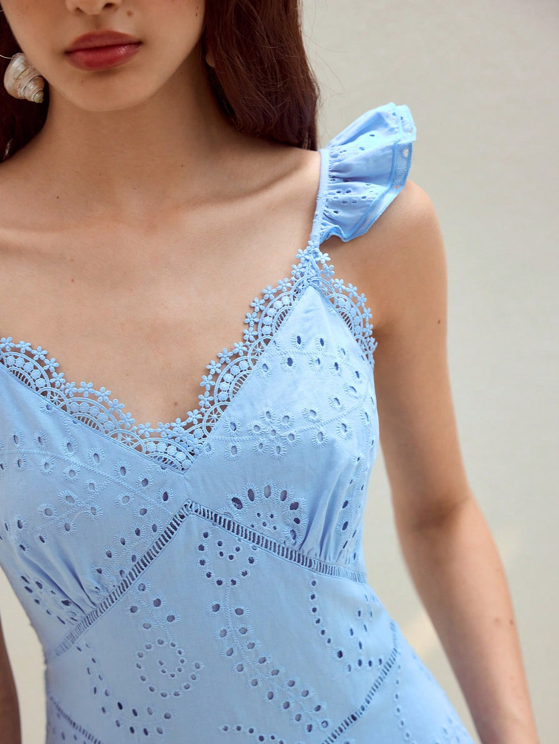 Step into summer with the Eyelet Embroidery Scallop Hem Dress, where delicate details meet breezy comfort. This playful dress features charming eyelet embroidery and a scalloped hem that dances with every step, making it your go-to for sunny days and warm nights. Perfect for garden parties or casual strolls, it adds a touch of whimsy and elegance to your wardrobe. Embrace effortless style and let your summer adventures begin!