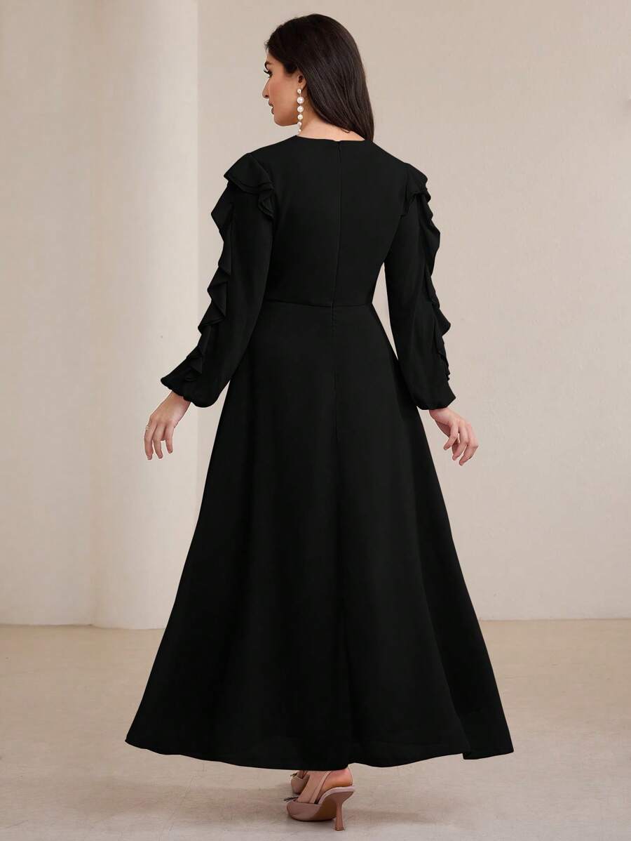 Step out with charm in this elegant modest long dress, featuring a playful ruffled hem that adds a flirty touch to classic style. The waist-cinching design highlights your silhouette while offering comfort and grace for any occasion. Perfect for those who love sophistication with a dash of fun!