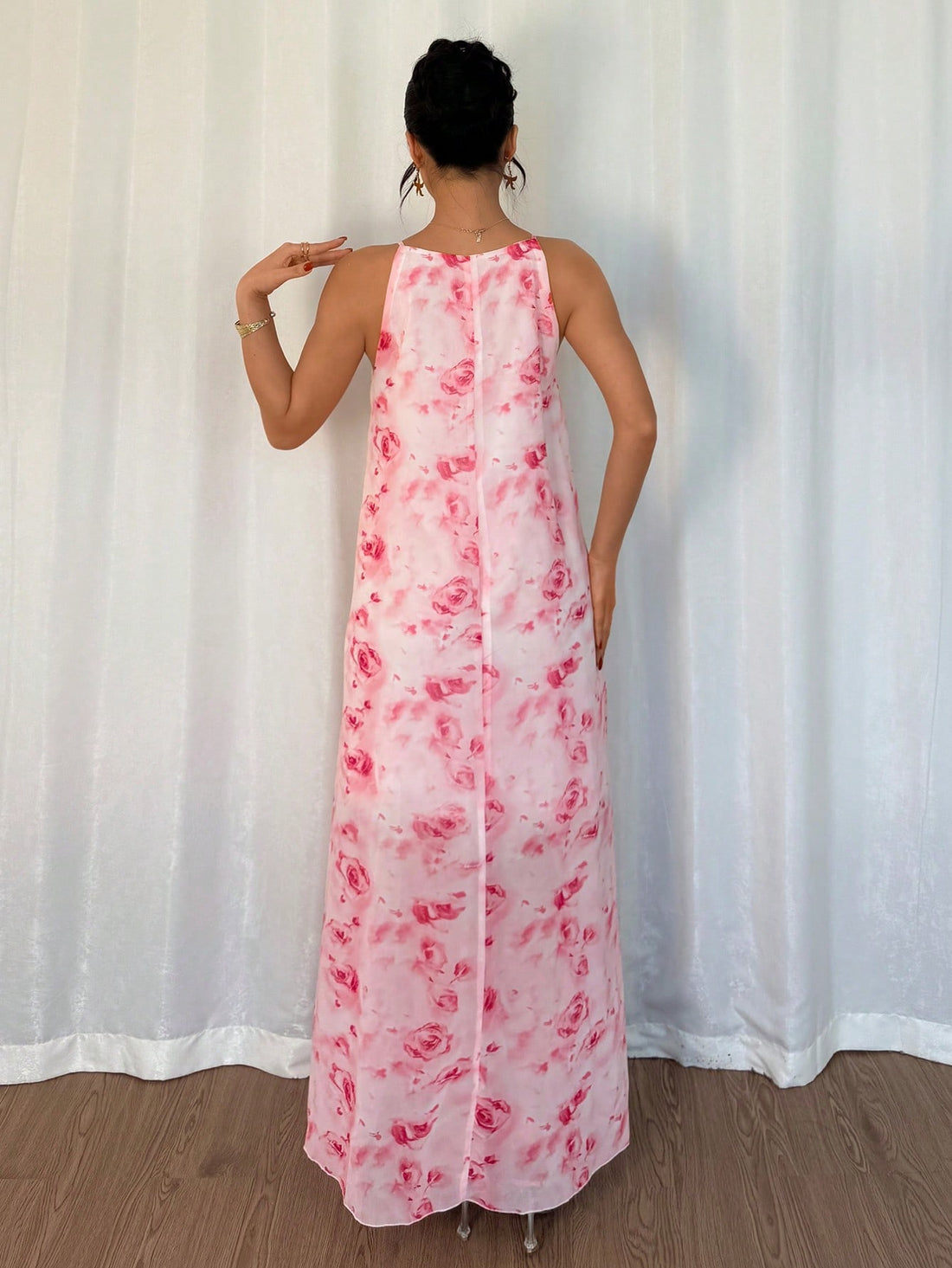 Step into sunshine with this Elegant Floral Print Ruffle Strap Long Dress! Light and breezy, it’s designed to keep you comfy and stylish during spring and summer outings. The playful ruffle straps add a flirty touch, while the floral print brings fresh, vibrant vibes to your wardrobe. Perfect for casual days when you want to feel effortlessly chic and ready to twirl.