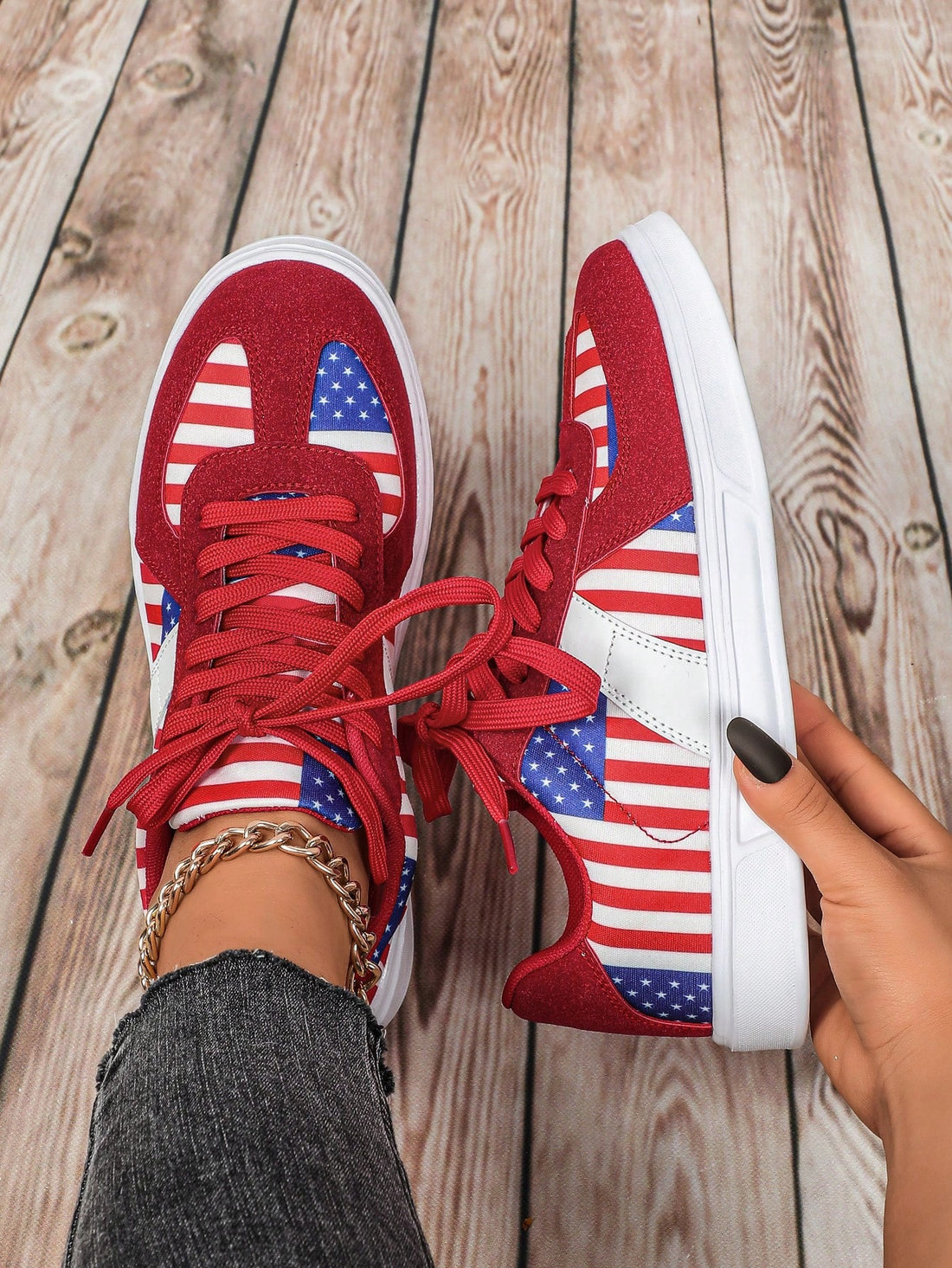 Step up your style game with these chic red and white splice low-top skateboard shoes designed just for women who love to stand out. Perfect for casual outings or adding a fun twist to special occasions, these shoes blend comfort and flair effortlessly. Whether you're cruising the streets or turning heads at a party, their vibrant colors and sleek design keep your look fresh and playful all day long.