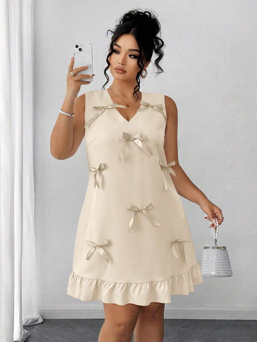 Step out in style with this Elegant Plus Size Women's V-Neck Sleeveless Dress, featuring a charming bow detail that adds a flirty touch. Perfect for any occasion where you want to feel fabulous and comfortable, this dress combines flattering design with playful elegance. Embrace your curves and let your confidence shine!