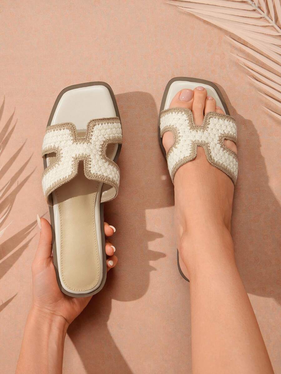 Step into summer with these Boho Beach-Ready Y2K Women’s Flat Slides! Featuring charming crochet trims and a plush pillow midsole, they’re designed to keep your feet cozy and stylish during those carefree beach strolls. Light, comfy, and effortlessly cool—these slides bring playful retro vibes to your sunny adventures.