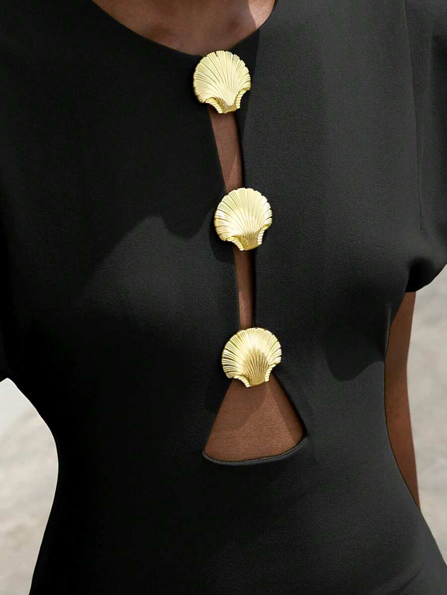 Make a statement with this sophisticated bodycon dress featuring dramatically exaggerated shoulders that command attention. The sleek silhouette is anchored by an eye-catching hollow metal buckle at the natural waist, creating an elegant focal point. Crafted from 100% polyester woven fabric with subtle stretch, this long dress offers a flattering slim fit with a pencil hem. The round neckline and sleeveless cut keep the look modern and versatile. Perfect for beach occasions, evening events, or festival cele