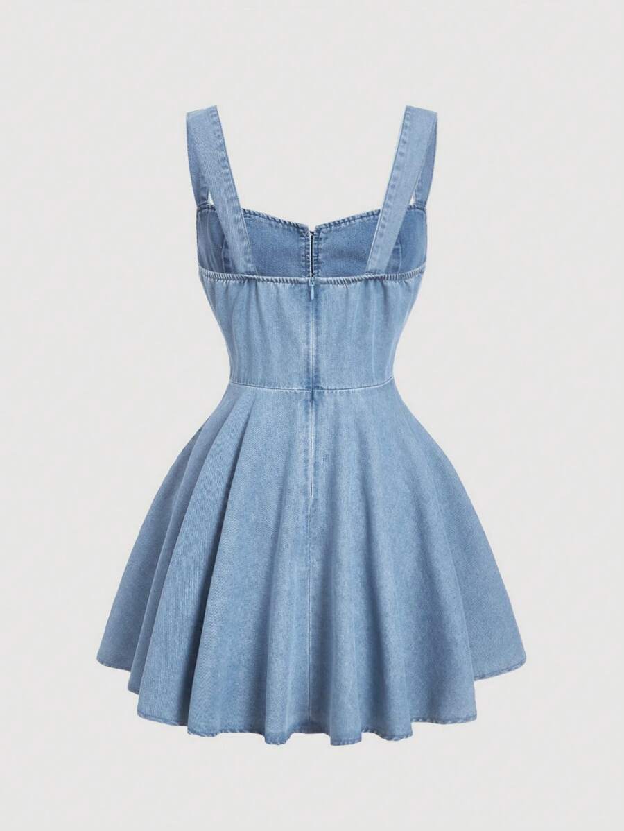 Elevate your casual wardrobe with this trendy blue denim mini slip dress. Crafted from a comfortable cotton-blend fabric (60% cotton, 25% polyester, 15% viscose), this sleeveless style features a high-waist silhouette with contrast lace detailing and a lace-up front for an effortlessly chic look. The fitted bodycon cut flatters your figure while the flared hem adds movement and dimension. Perfect for dating or festival season, this light-wash denim dress transitions seamlessly from day to night. 