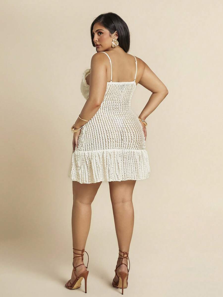 Celebrate the season in effortless elegance with this charming plus-size mini dress. Delicate hollow flower lace trim adds a romantic touch, while the flattering cut ensures you feel confident and fabulous. Perfect for spring brunches, summer garden parties, or any occasion calling for a little extra flair. The lightweight fabric keeps you cool and comfortable, letting you dance, mingle, and shine all day long. A wardrobe essential that proves style has no size limits.