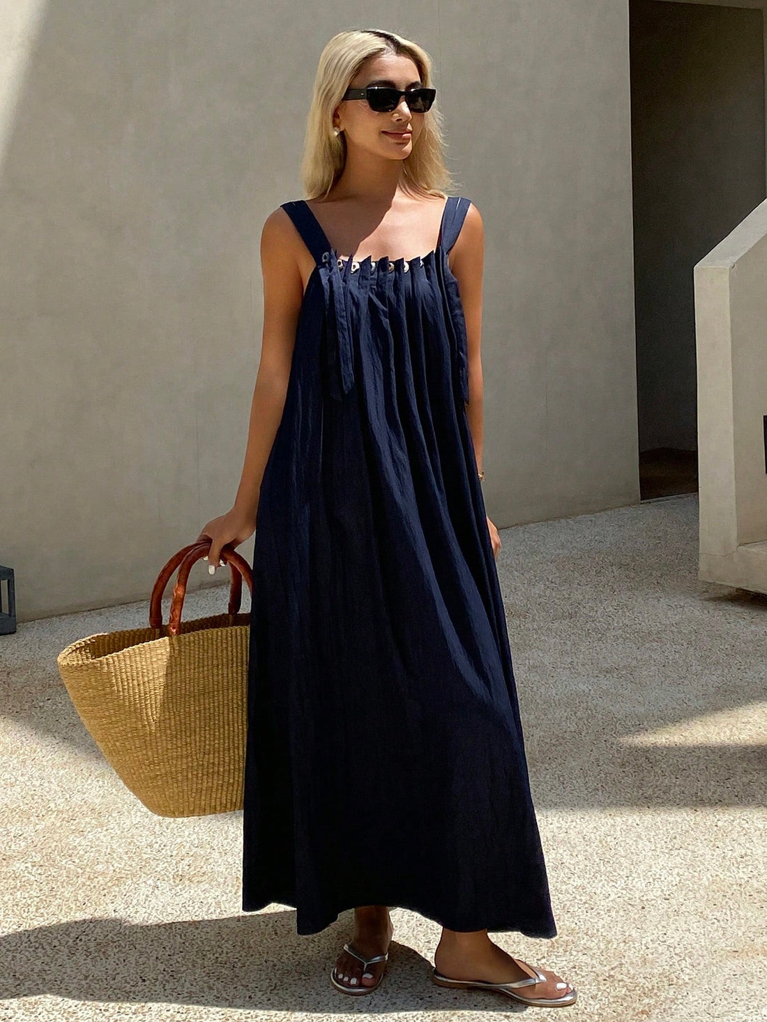 Step into sunny days with this chic pleated sleeveless dress, designed to keep you cool and stylish all spring and summer long. Its flowing pleats add a fun, flirty vibe, while the solid colors make it easy to mix and match with your favorite accessories. Perfect for brunch dates, beach strolls, or garden parties, this dress brings effortless charm to your warm-weather wardrobe.