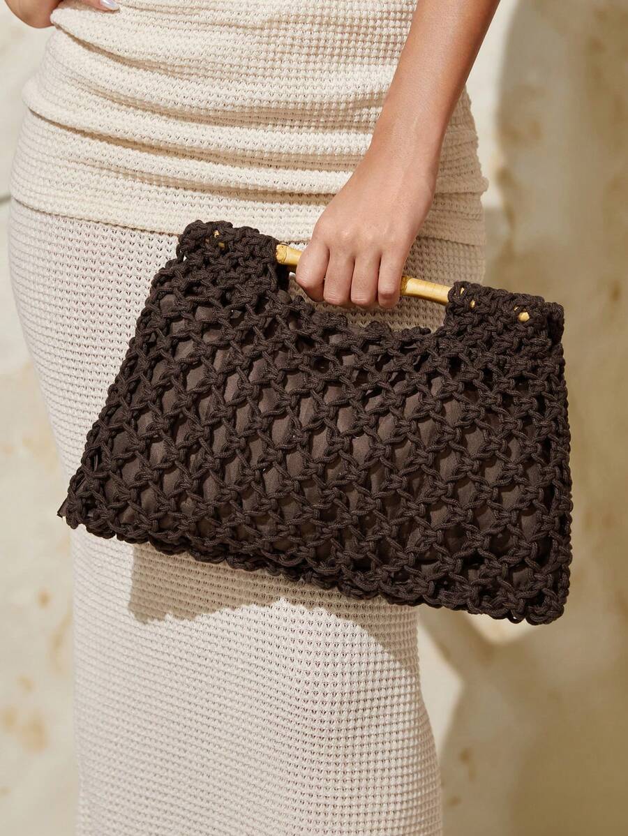 Add a pop of fun to your daily look with this trendy women's casual hollow-out woven clutch. Its unique woven design keeps things airy and light, while the hollow-out pattern adds a charming touch of texture. Perfect for carrying your essentials whether you're out on the town or just running errands, this clutch blends style and casual cool effortlessly. Easy to pair with any outfit, it’s your new go-to for playful, everyday chic.