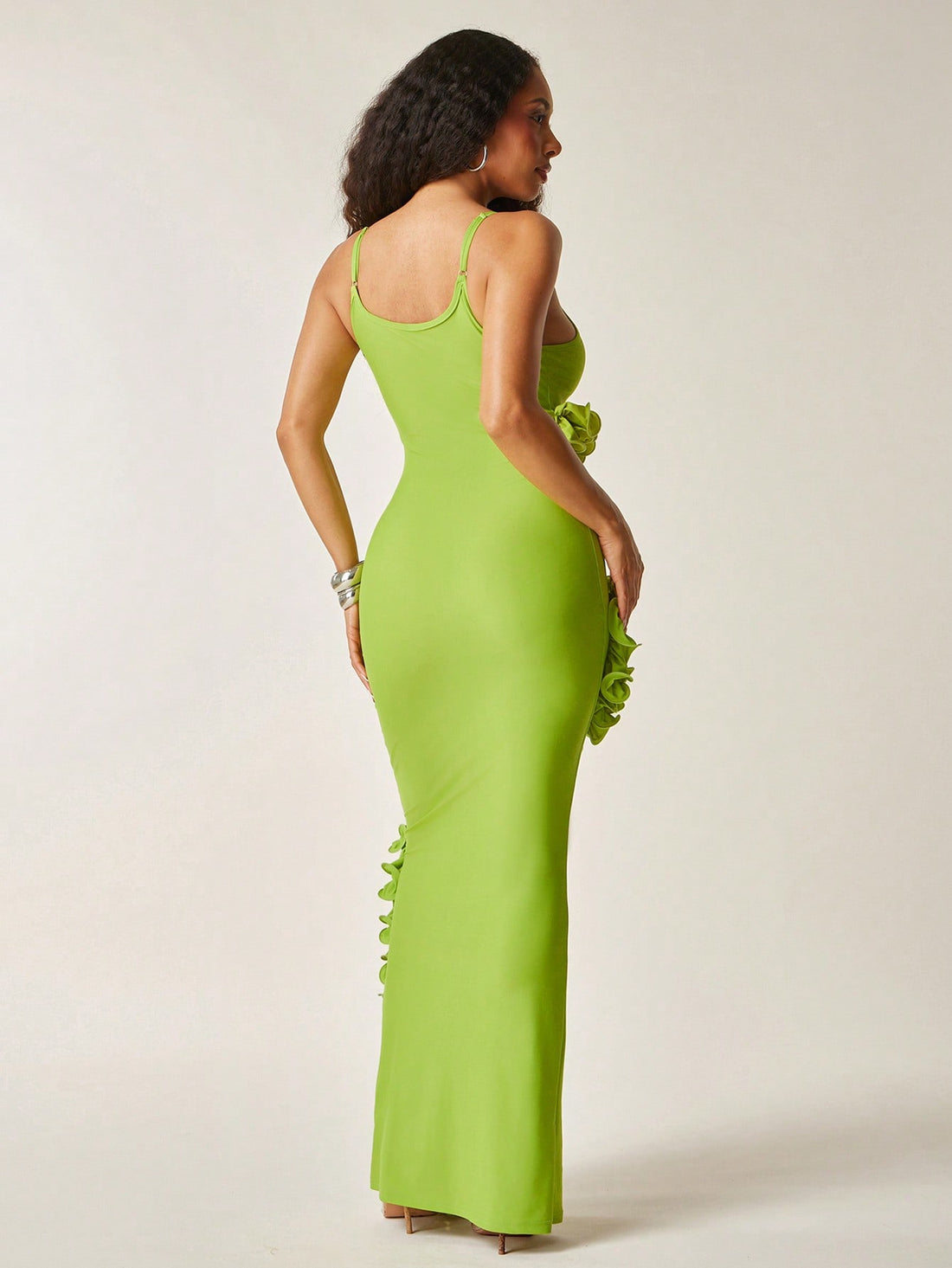 Step into summer with this Elegant Solid Jersey Midi Dress, featuring playful cascading ruffles that add a flirty twist to your look. Crafted from soft, breathable jersey fabric, it keeps you comfortable while turning heads. Perfect for sunny days and warm evenings, this dress effortlessly blends style and ease for your go-to summer outfit.