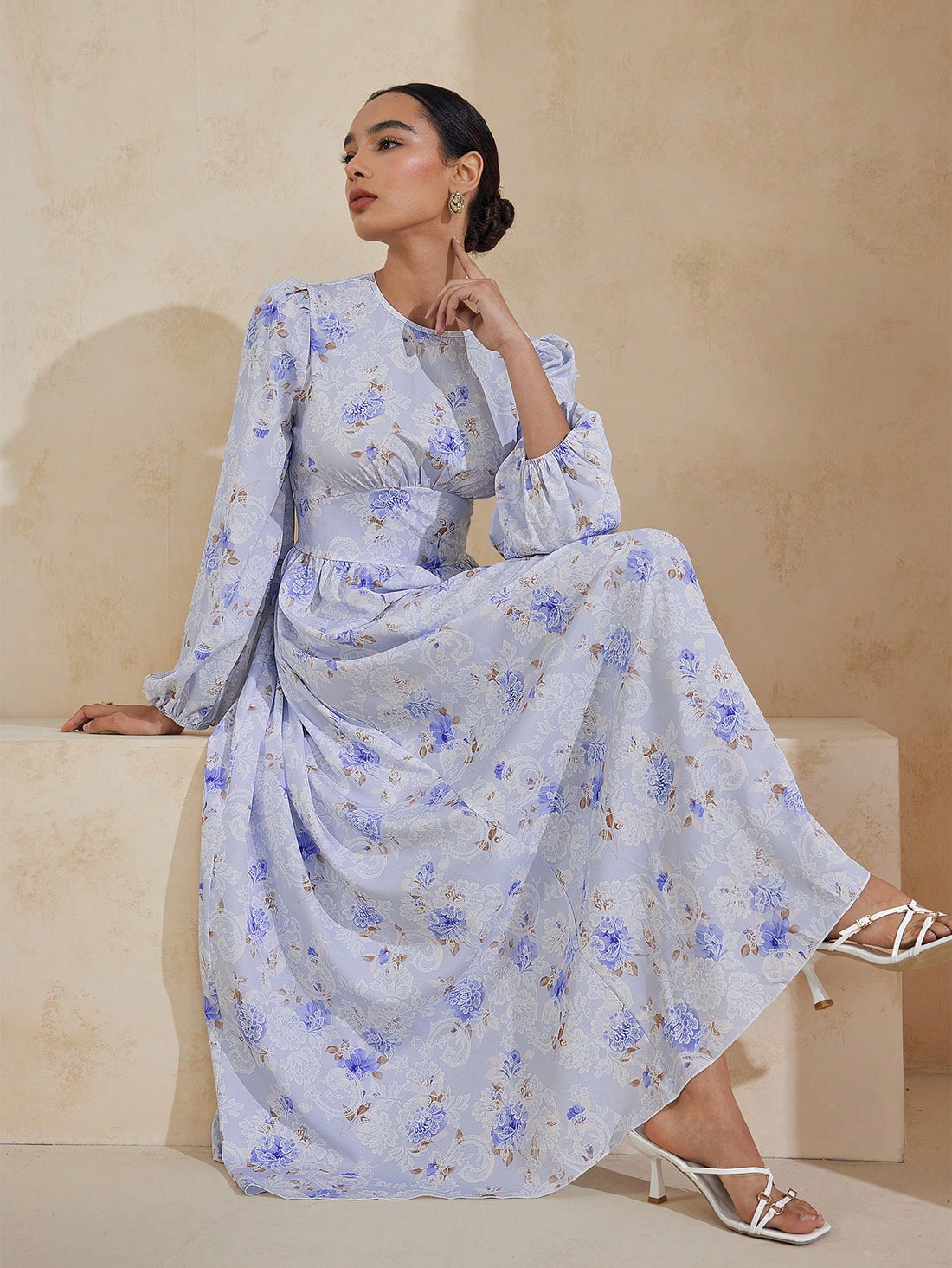 Embrace timeless elegance with this stunning Arabic-inspired dress that effortlessly blends tradition with contemporary style. The thoughtfully gathered waist creates a flattering silhouette while the graceful flare hem adds movement and sophistication to every step. Perfect for special occasions or elevated everyday wear, this piece celebrates cultural beauty with its refined design. Whether you're attending a celebration or simply want to feel fabulous, this dress delivers that perfect balance of comfort 