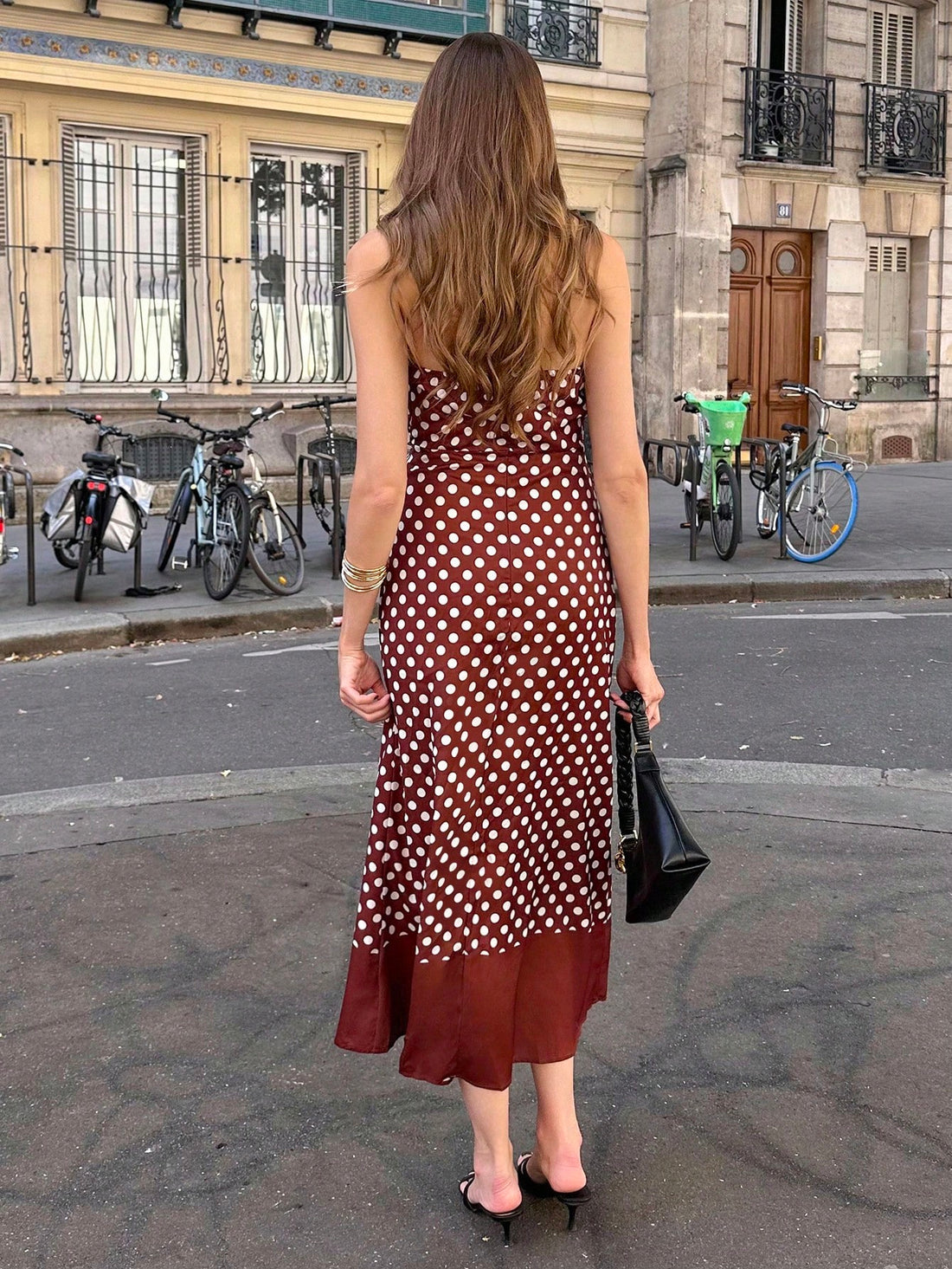 Step into summer with this Elegant French Polka Dot Halter Long Dress, designed to turn heads and keep you cool. Its playful polka dot pattern and flattering halter neckline create a chic, breezy look perfect for sunny days and warm evenings. Whether you're strolling through a garden party or enjoying a casual brunch, this dress combines comfort and style effortlessly. Embrace the season with a touch of French flair and make every moment a fashionable statement.