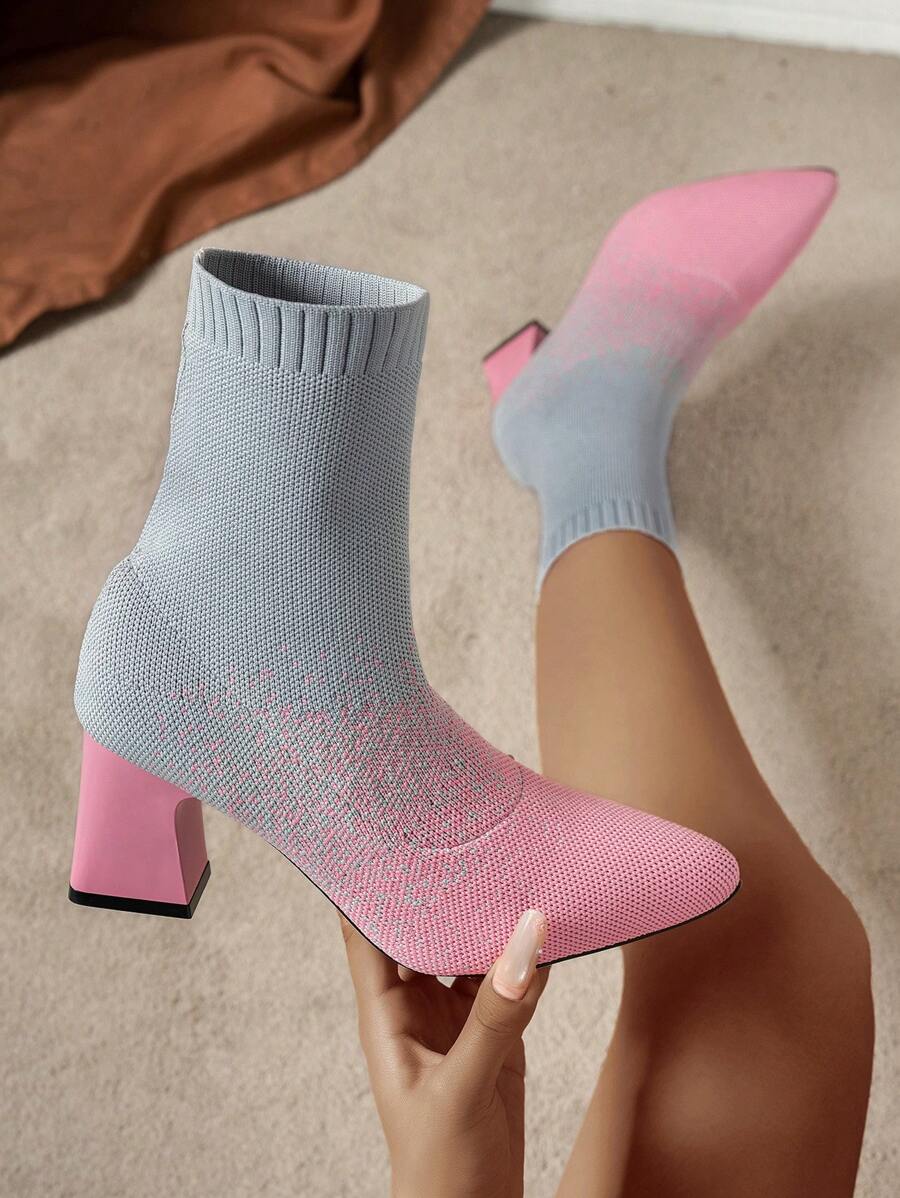 Step out in style with these playful black and khaki color block mid-calf boots! Perfect for autumn and winter, their striking design adds a fun twist to chilly days while keeping your feet cozy and chic. Whether you're chasing leaves or city lights, these boots bring warmth and flair to every step you take.