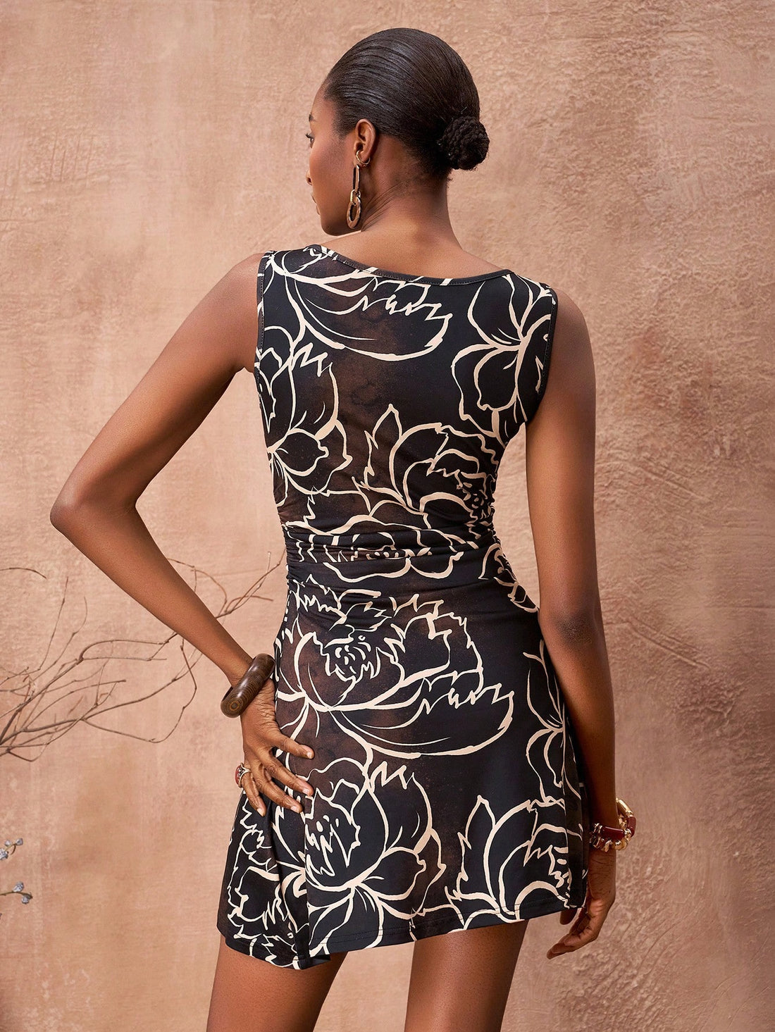 Step into sunshine and style with this Elegant Brown Floral Print Maxi Dress. Flowing and breezy, it’s your go-to for dancing at festivals, shining at graduations, or strolling through summer vacations. The playful floral pattern adds a touch of whimsy while keeping things effortlessly chic. Embrace comfort and flair in one pretty package—because every day deserves a bit of blossom!