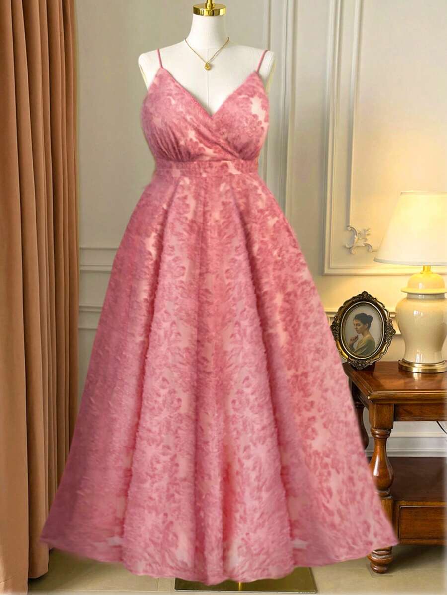 Step into style and comfort with this Elegant Plus Size Jacquard Weave Dress, designed to dazzle wherever you go. Its intricate jacquard pattern adds a touch of sophistication, while the flattering fit keeps things playful and fun. Whether you’re dancing at festivals, celebrating holidays, or enjoying a casual outing, this dress brings effortless charm and confidence to your wardrobe. Embrace every occasion with flair!